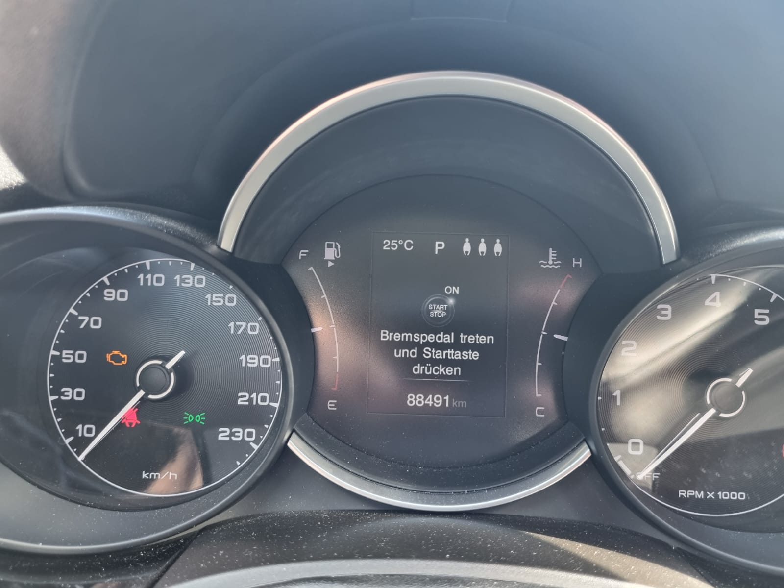 FIAT 500X 1.3 GSE City Cross-image-5