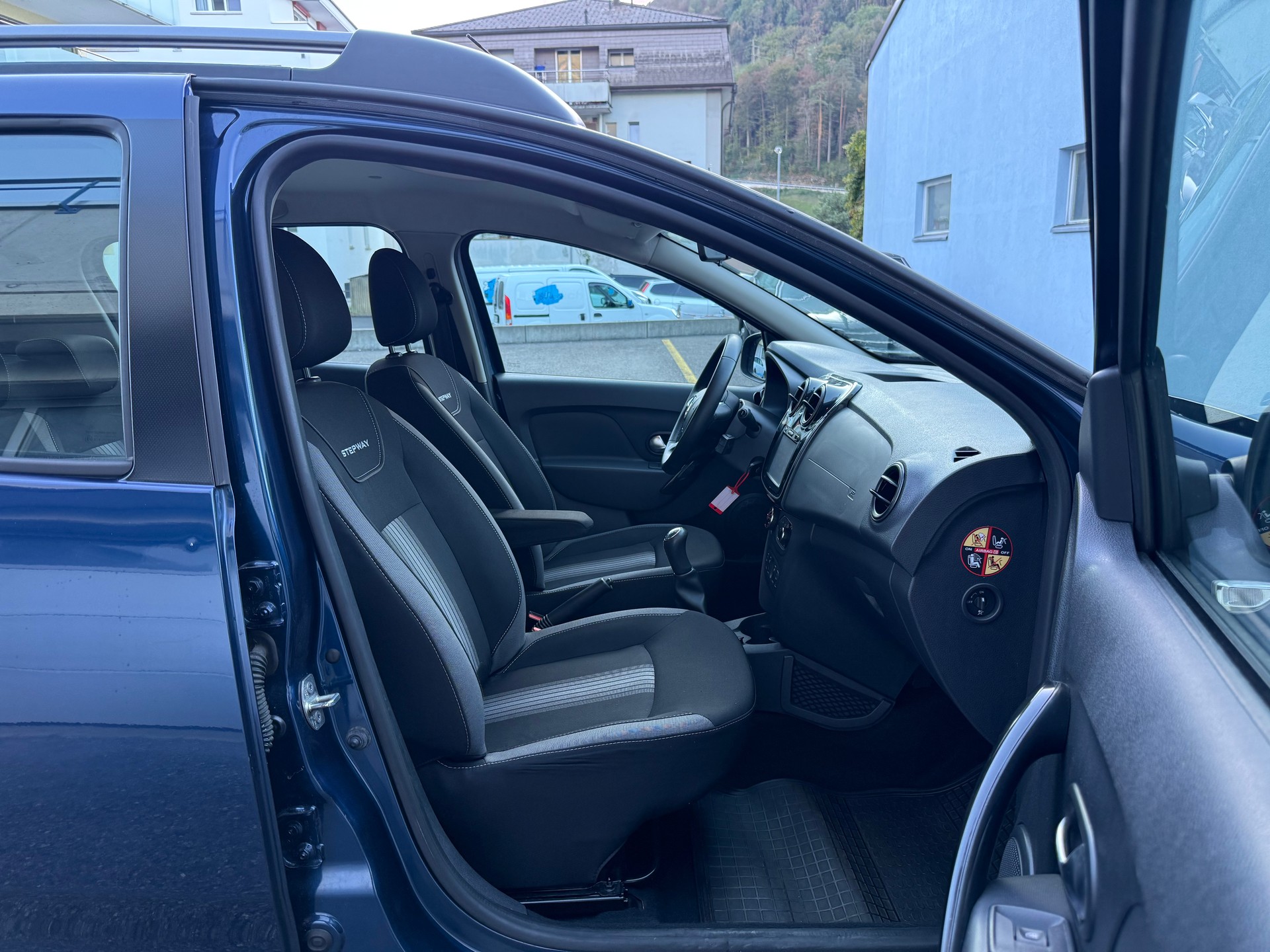 DACIA Sandero Tce 90 Stepway-image-9