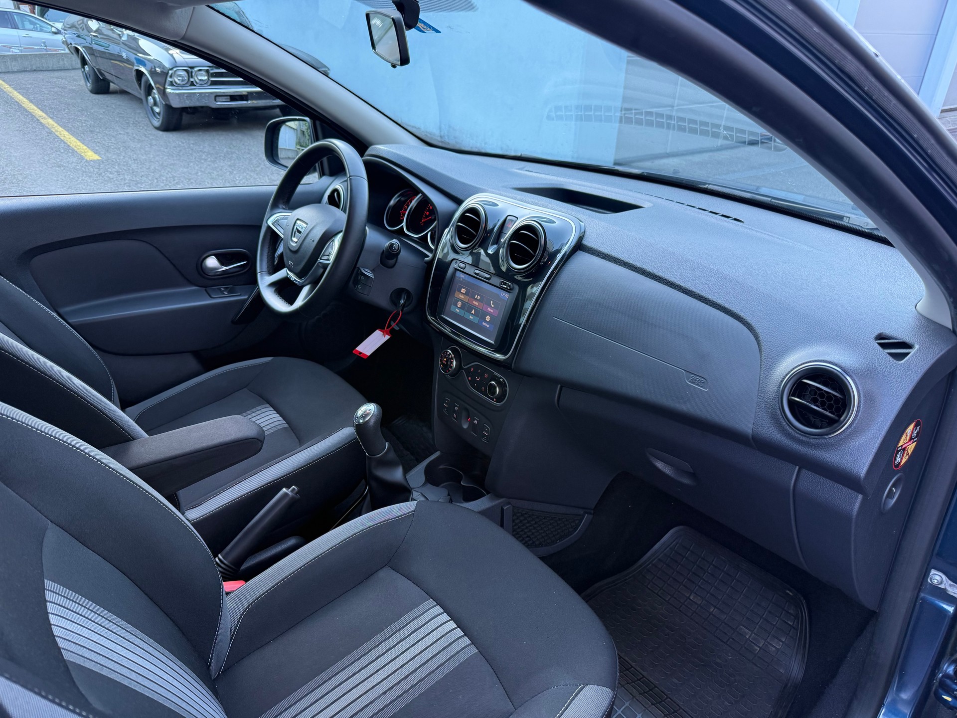 DACIA Sandero Tce 90 Stepway-image-8