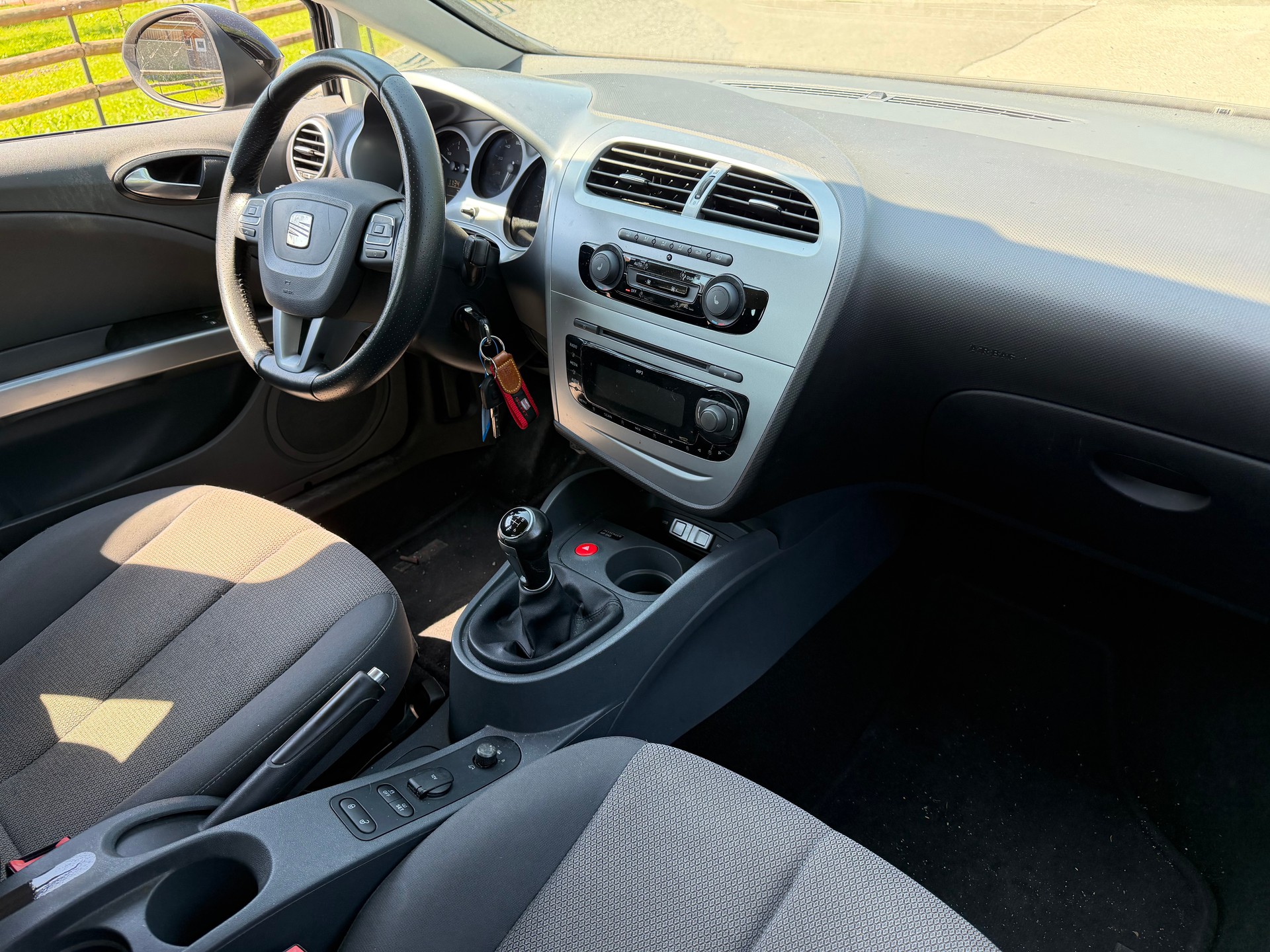 SEAT Leon 1.8 TSI Style-image-4