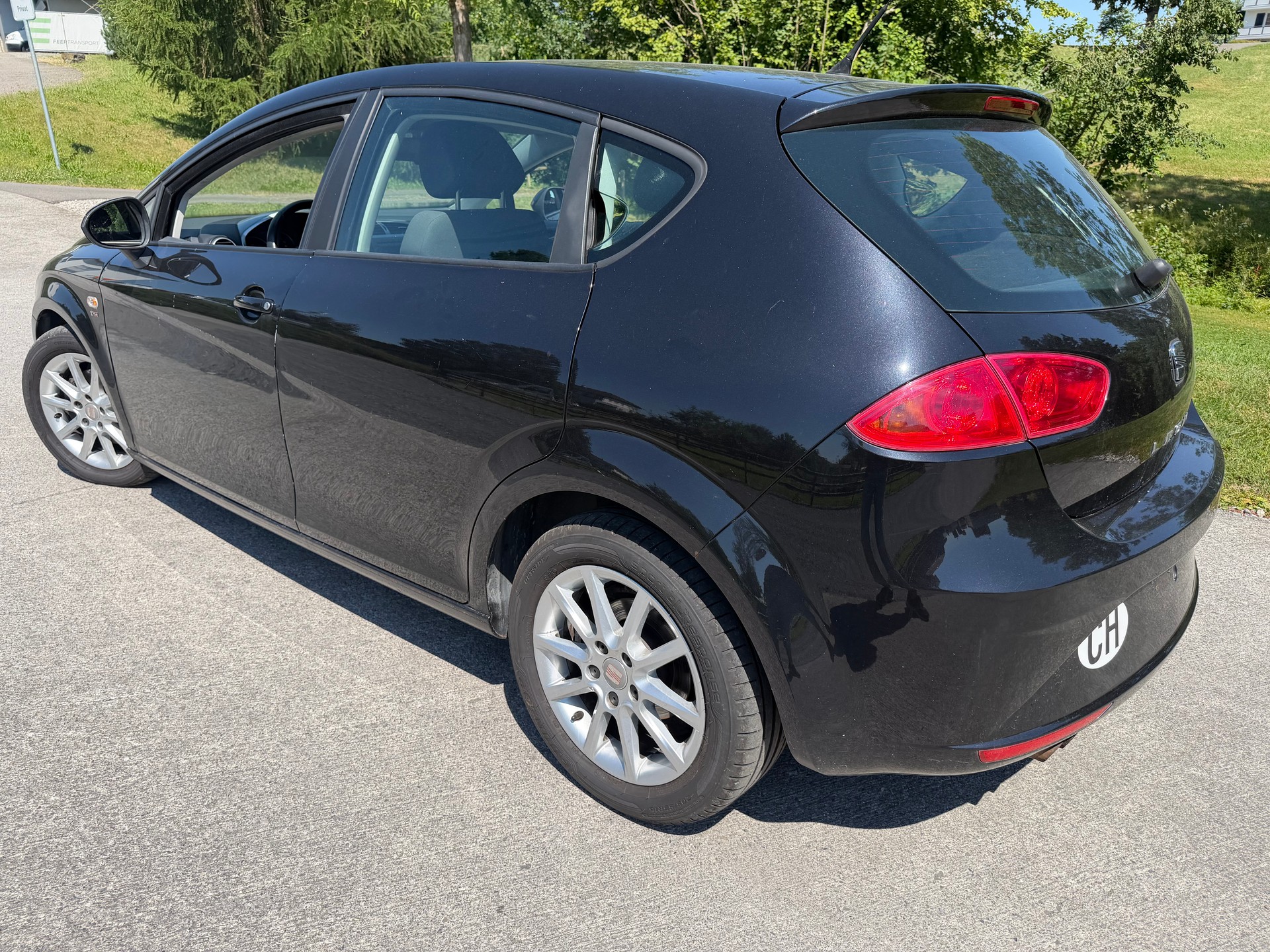 SEAT Leon 1.8 TSI Style-image-3