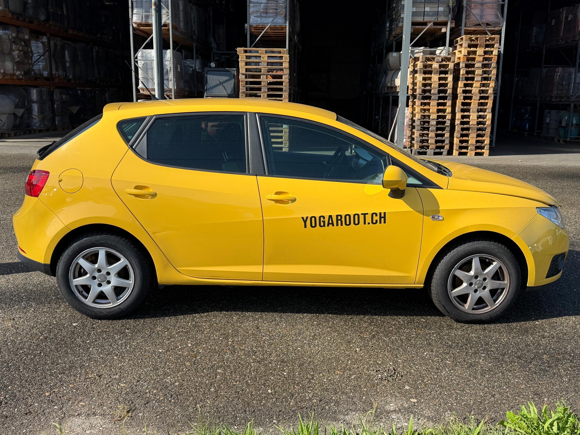 SEAT Ibiza 1.6 Style DSG-image-9