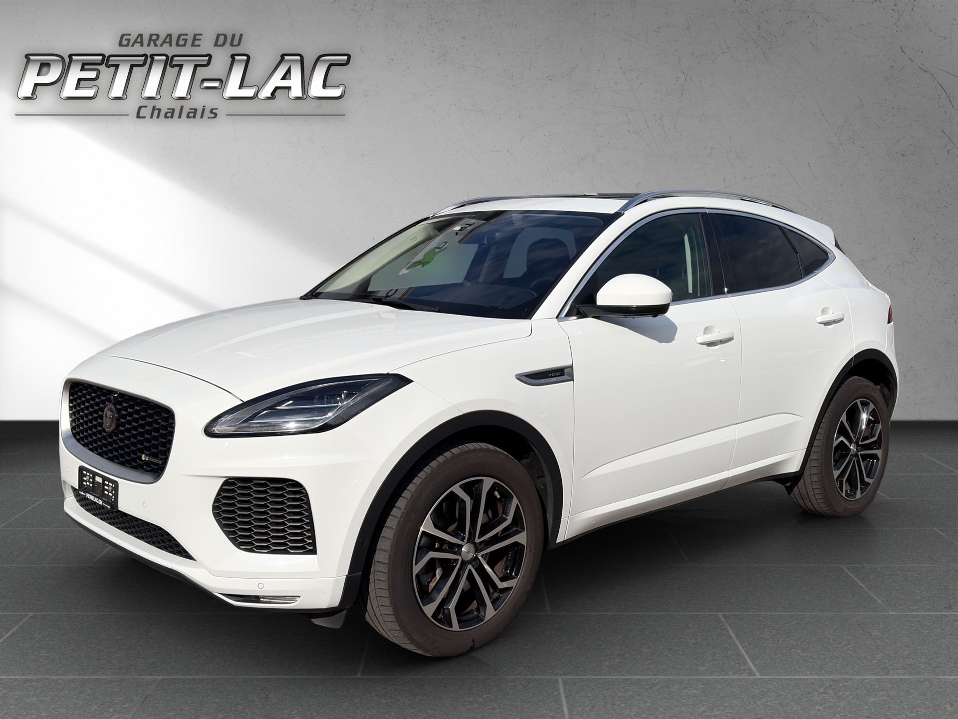 JAGUAR E-Pace 2.0 P250 HSE AWD Automatik-image-4