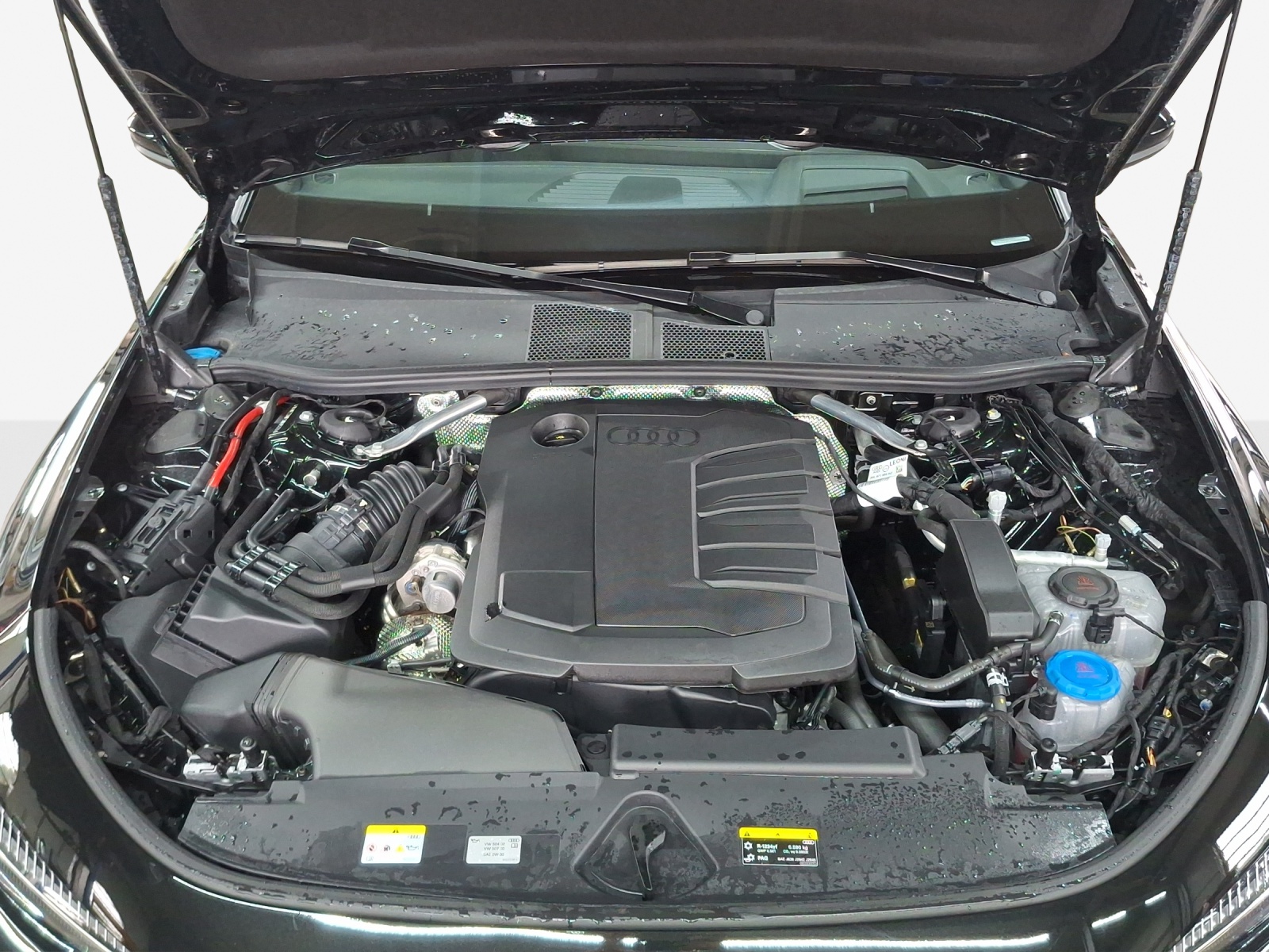 AUDI A5 Avant TDI quattro 150 kW S tronic-image-15