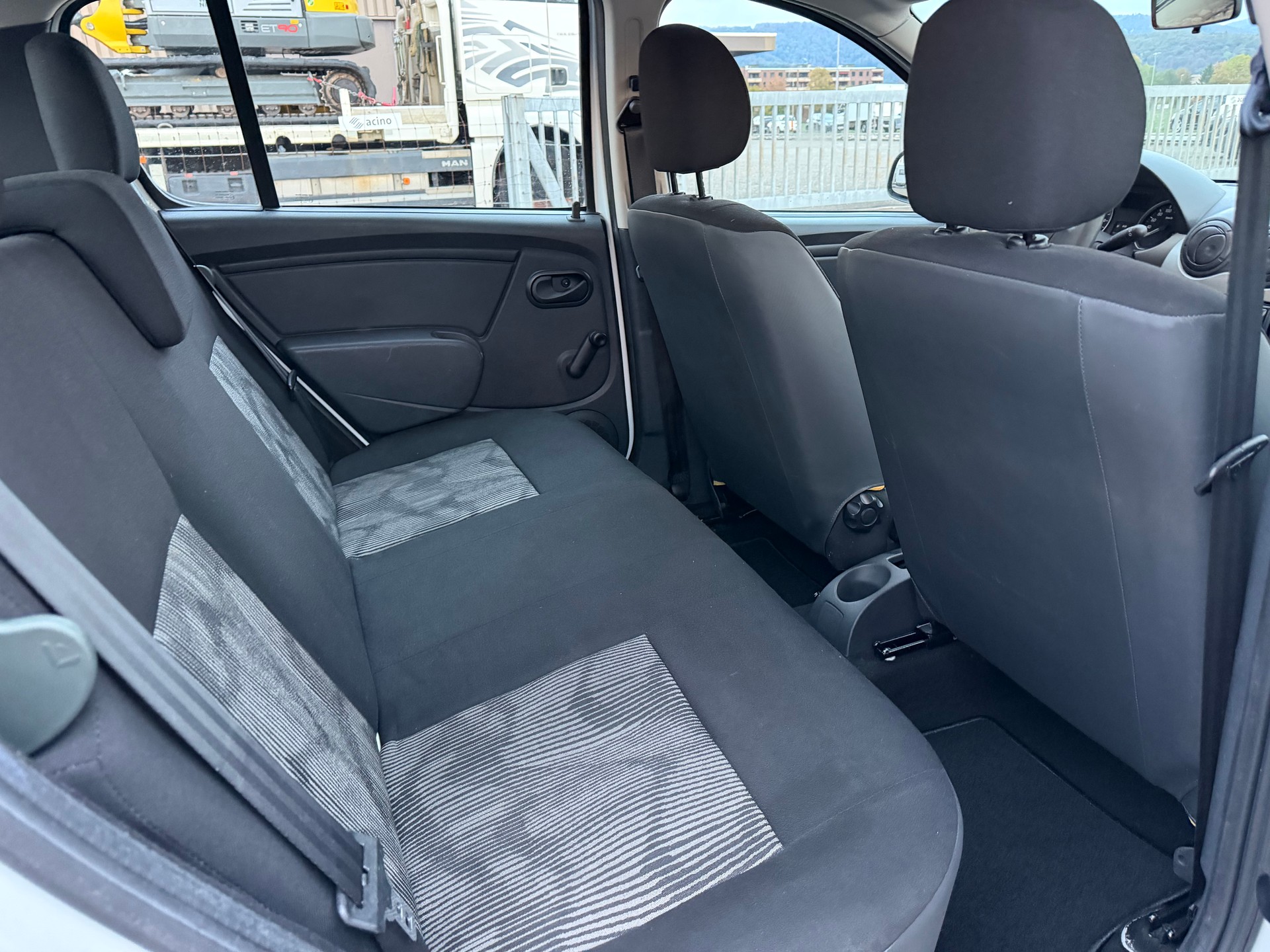 DACIA Sandero 1.2 Ambiance-image-7