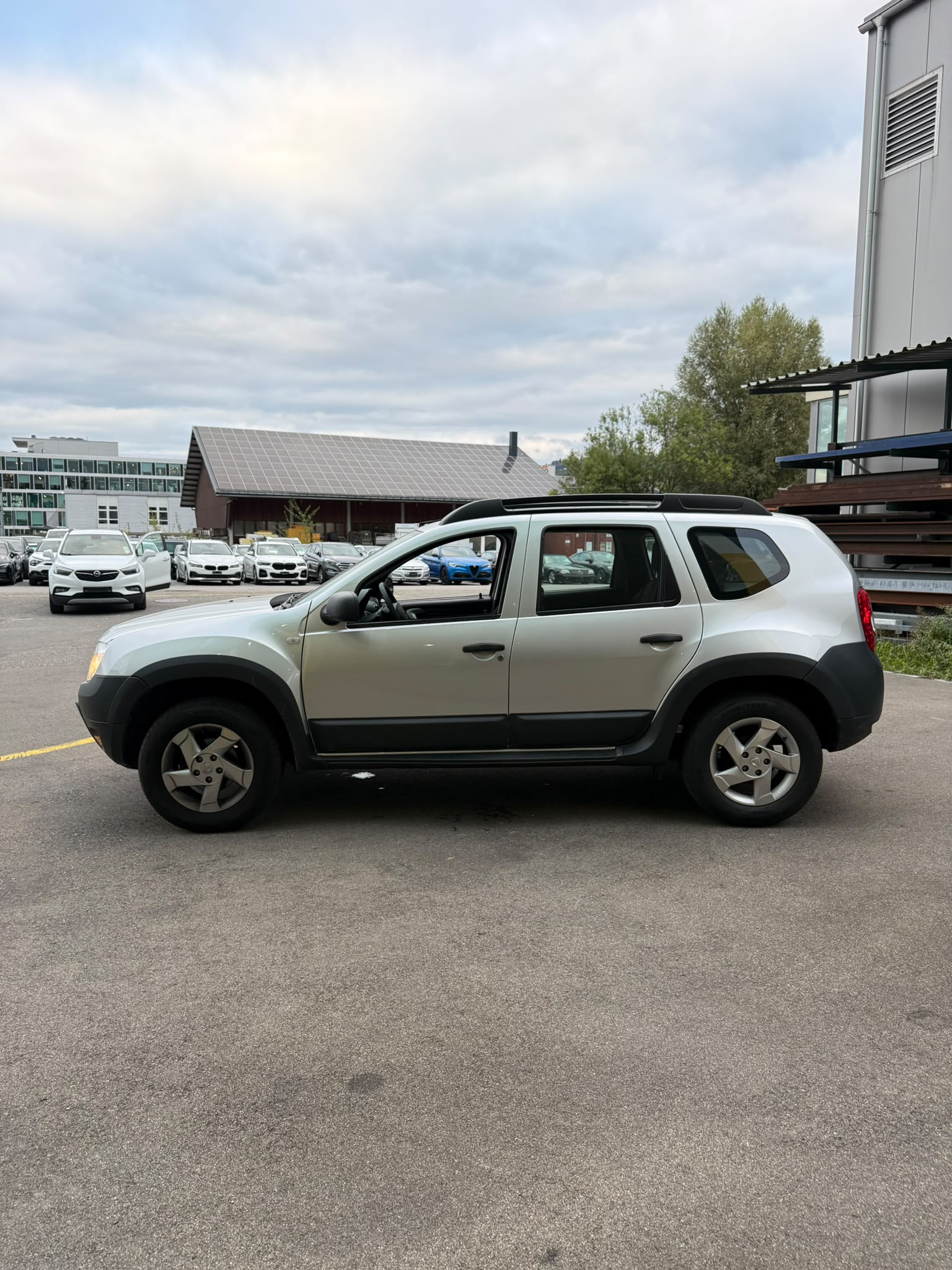 DACIA Duster 1.6 Ambiance 4x2-image-3