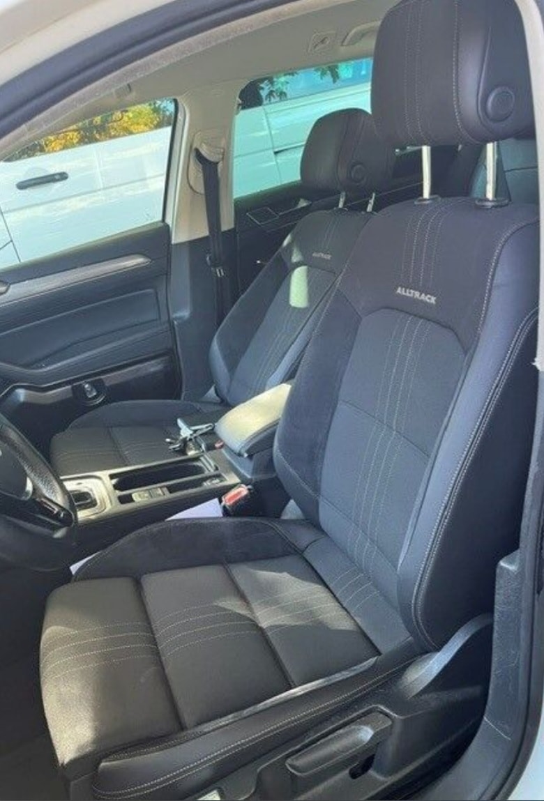 VW Passat Variant 2.0 TDI BMT Comfortline DSG 4Motion-image-8
