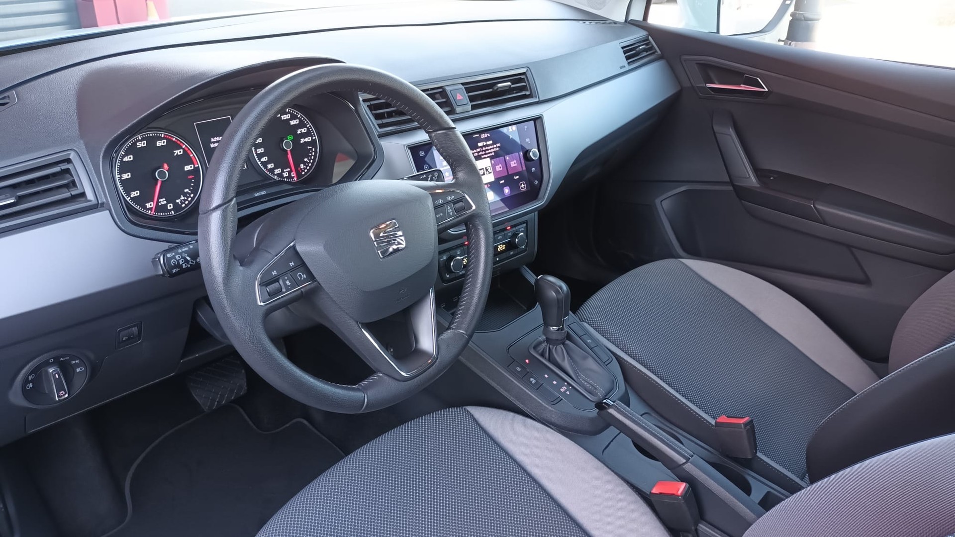 SEAT Ibiza 1.0 EcoTSI Style DSG-image-8
