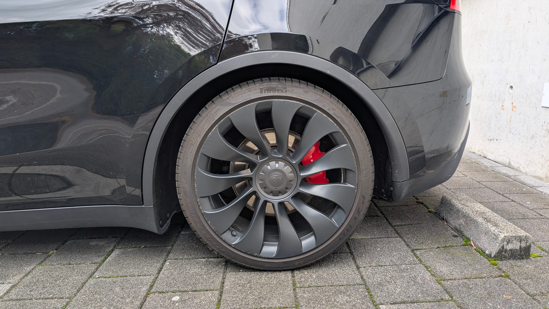 TESLA Model Y Performance AWD ⚡-image-9