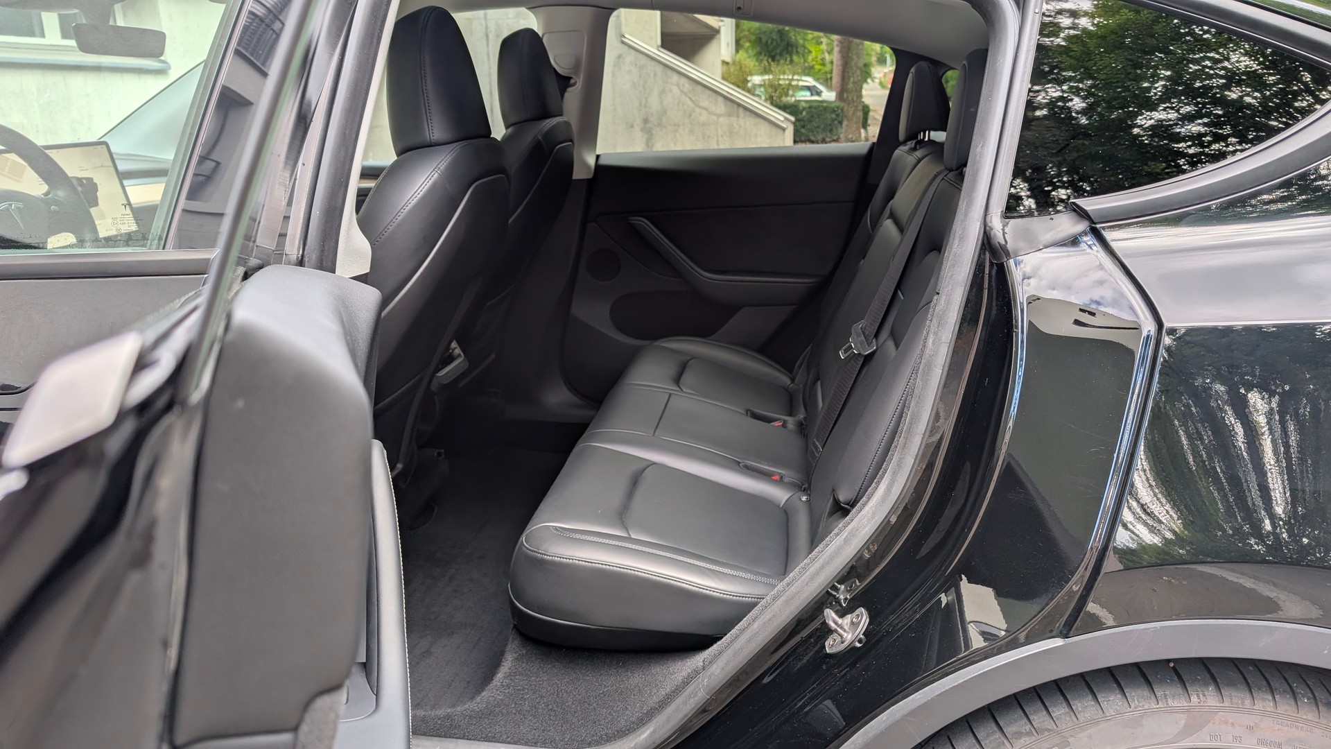 TESLA Model Y Performance AWD ⚡-image-8