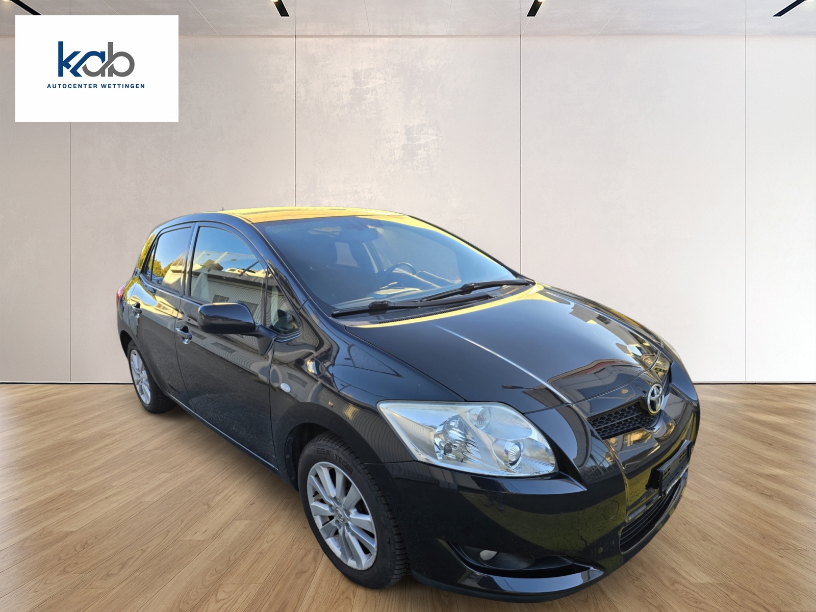 TOYOTA Auris 1.6 Linea Luna-image-2