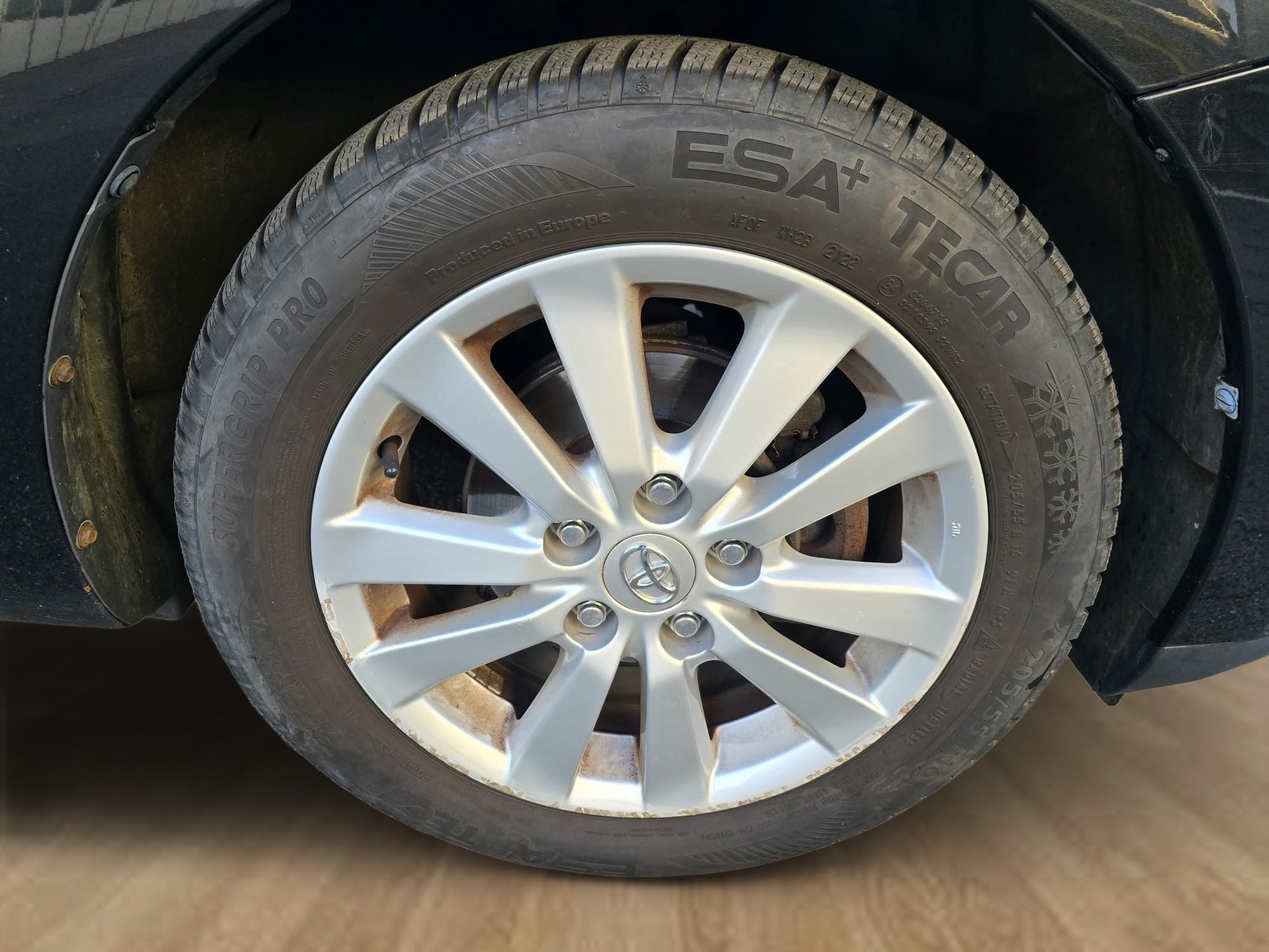TOYOTA Auris 1.6 Linea Luna-image-12