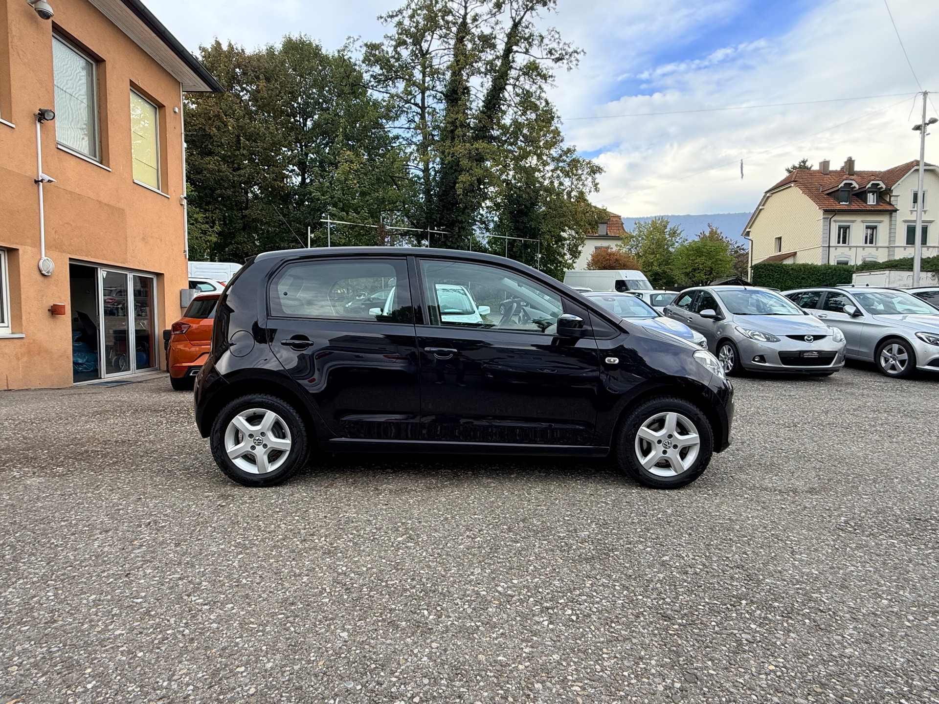 VW Up 1.0 take up-image-3