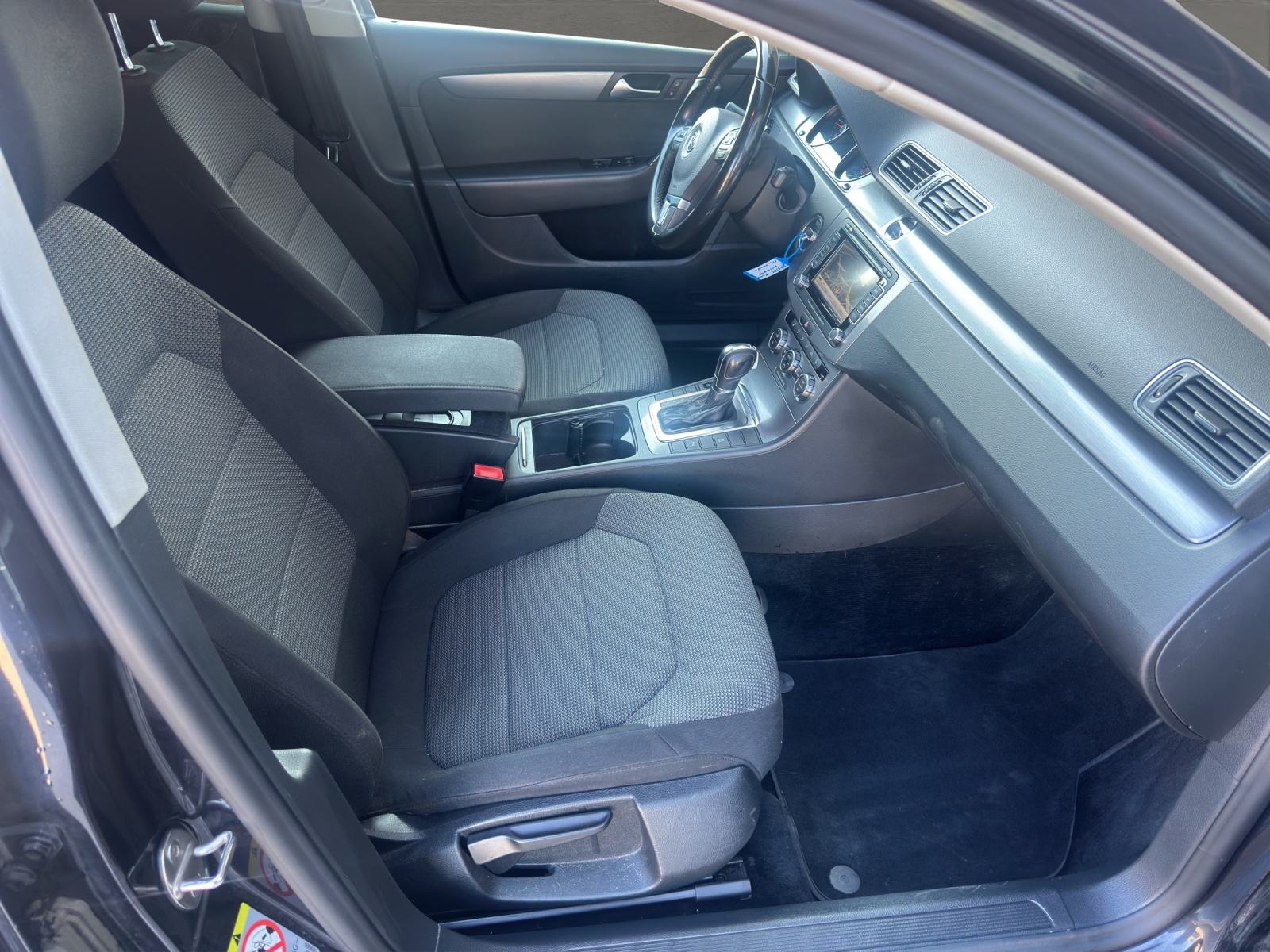 VW Passat Variant 2.0 TDI BMT Highline 4MDSG-image-8