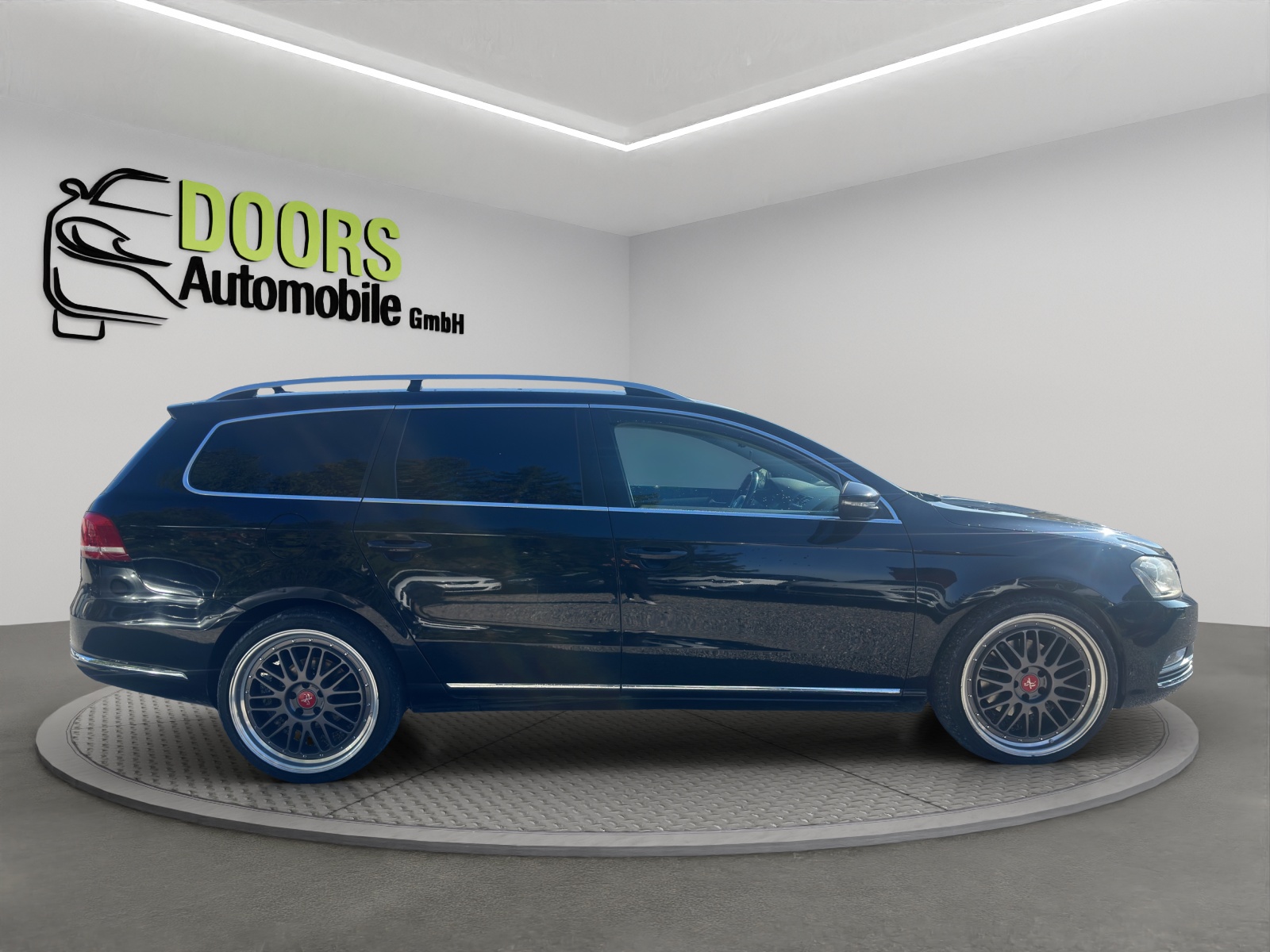 VW Passat Variant 2.0 TDI BMT Highline 4MDSG-image-7