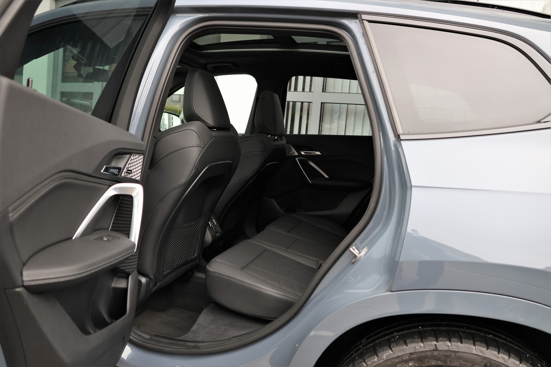 BMW X1 xDrive 23i 48V M Sport (CH)-image-14
