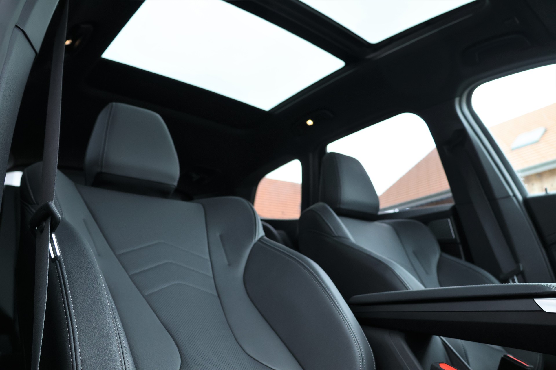 BMW X1 xDrive 23i 48V M Sport (CH)-image-24