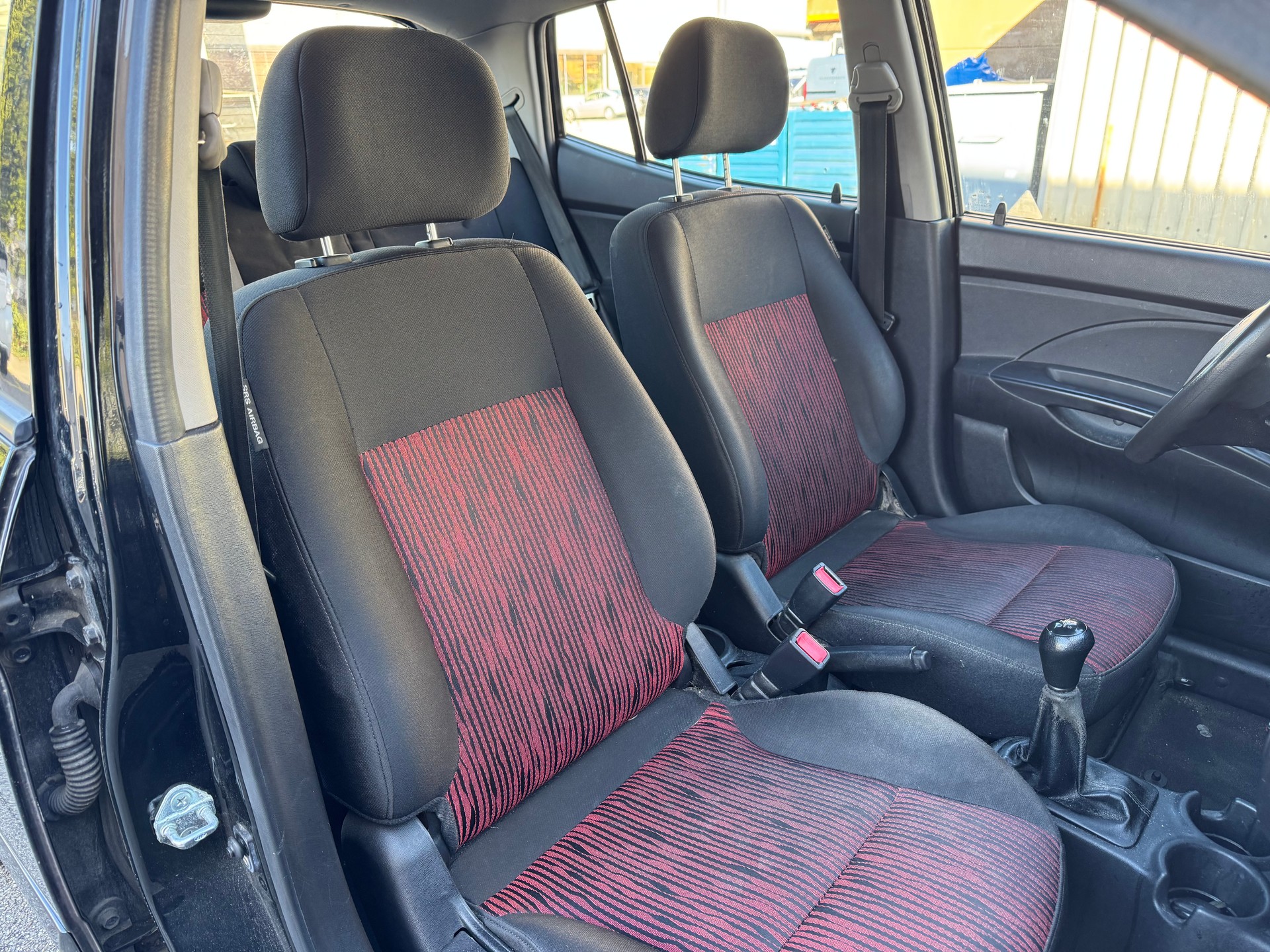 KIA Picanto 1.1 Classic-image-10