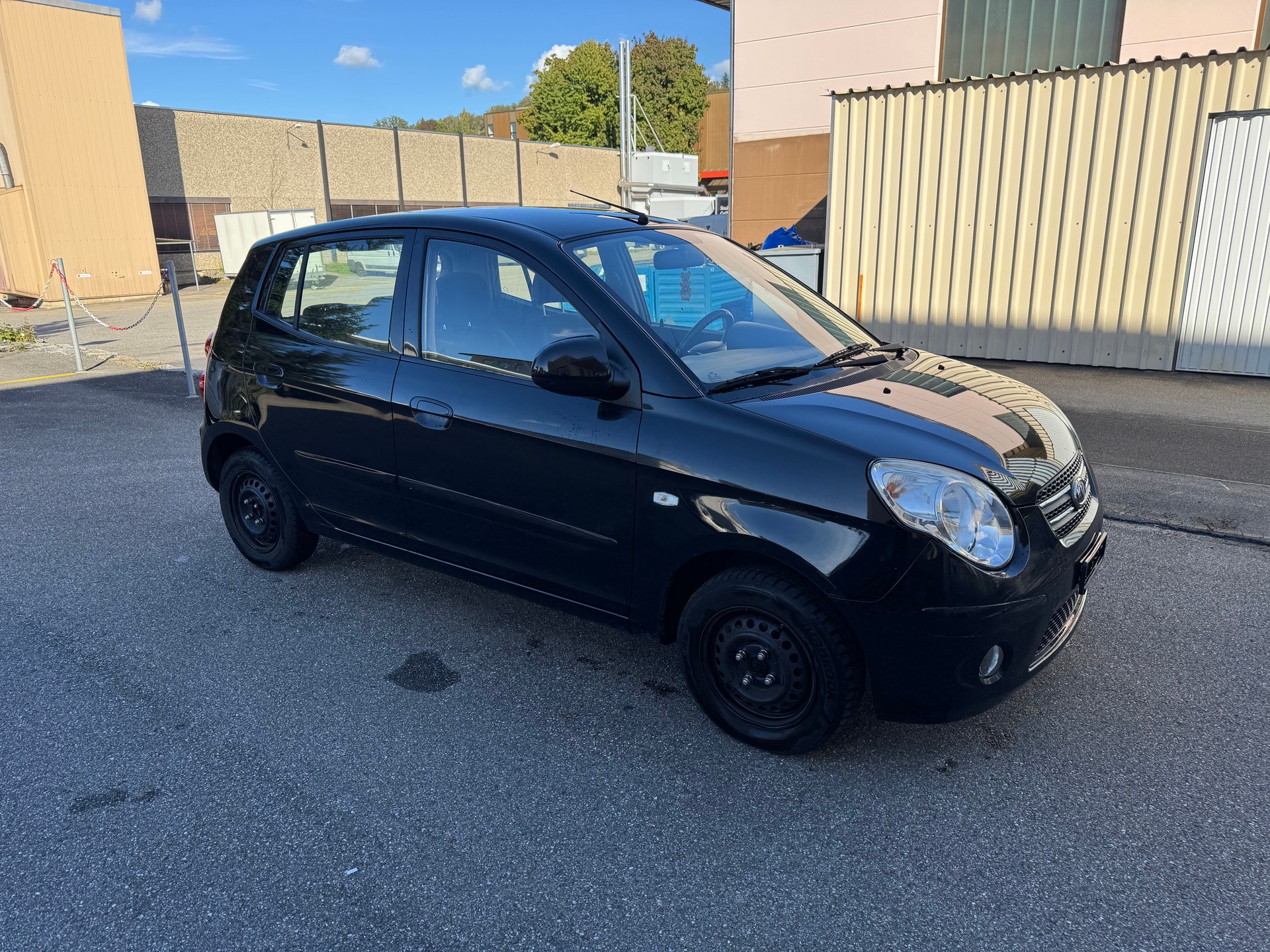 KIA Picanto 1.1 Classic-image-1