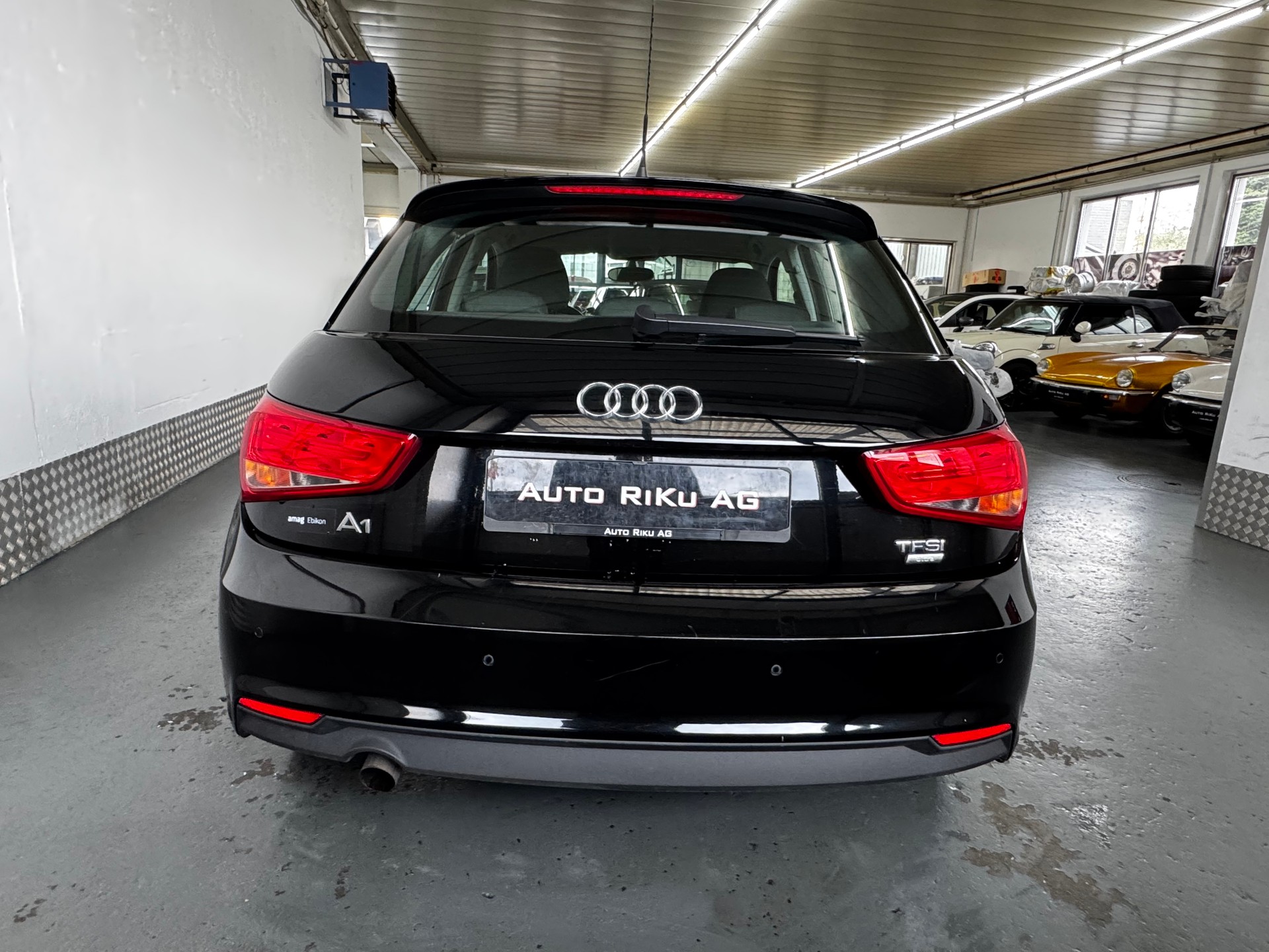 AUDI A1 Sportback 1.0 TFSI-image-10