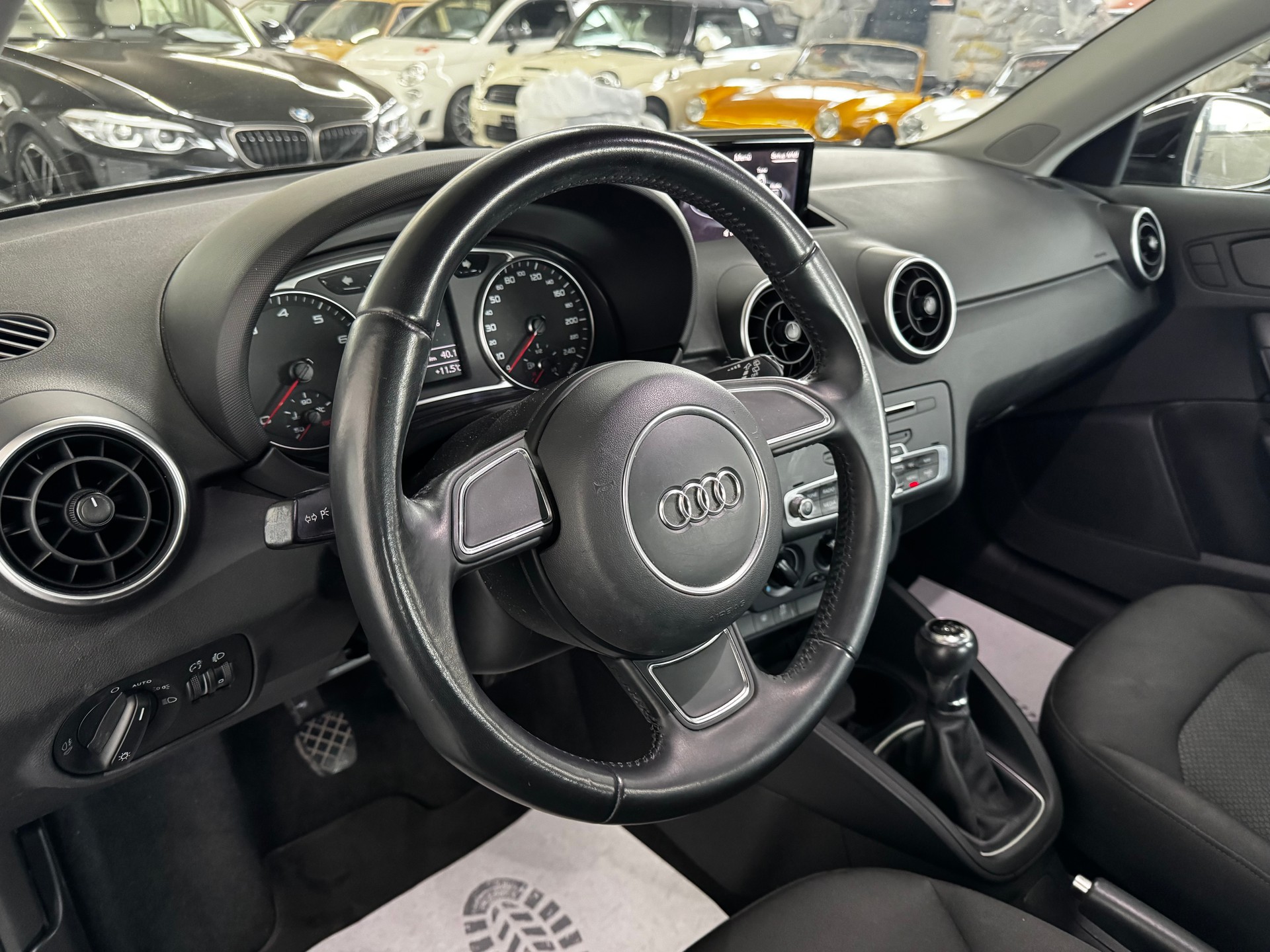 AUDI A1 Sportback 1.0 TFSI-image-11