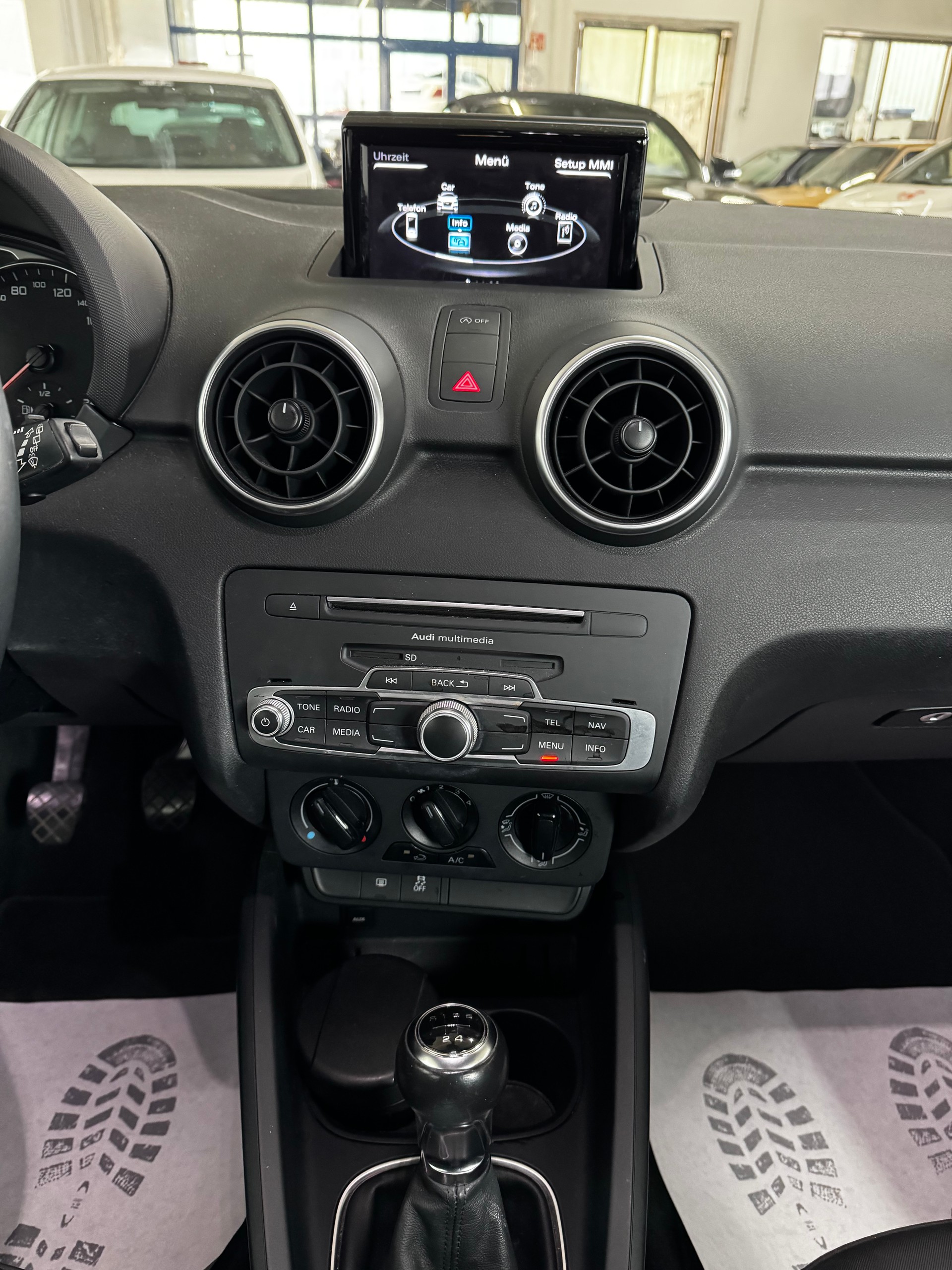 AUDI A1 Sportback 1.0 TFSI-image-15