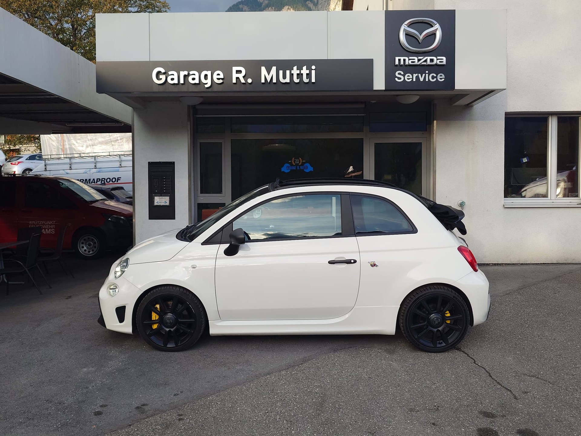 FIAT 695 1.4 16V Turbo Abarth 695 Competizione Dualogic-image-1