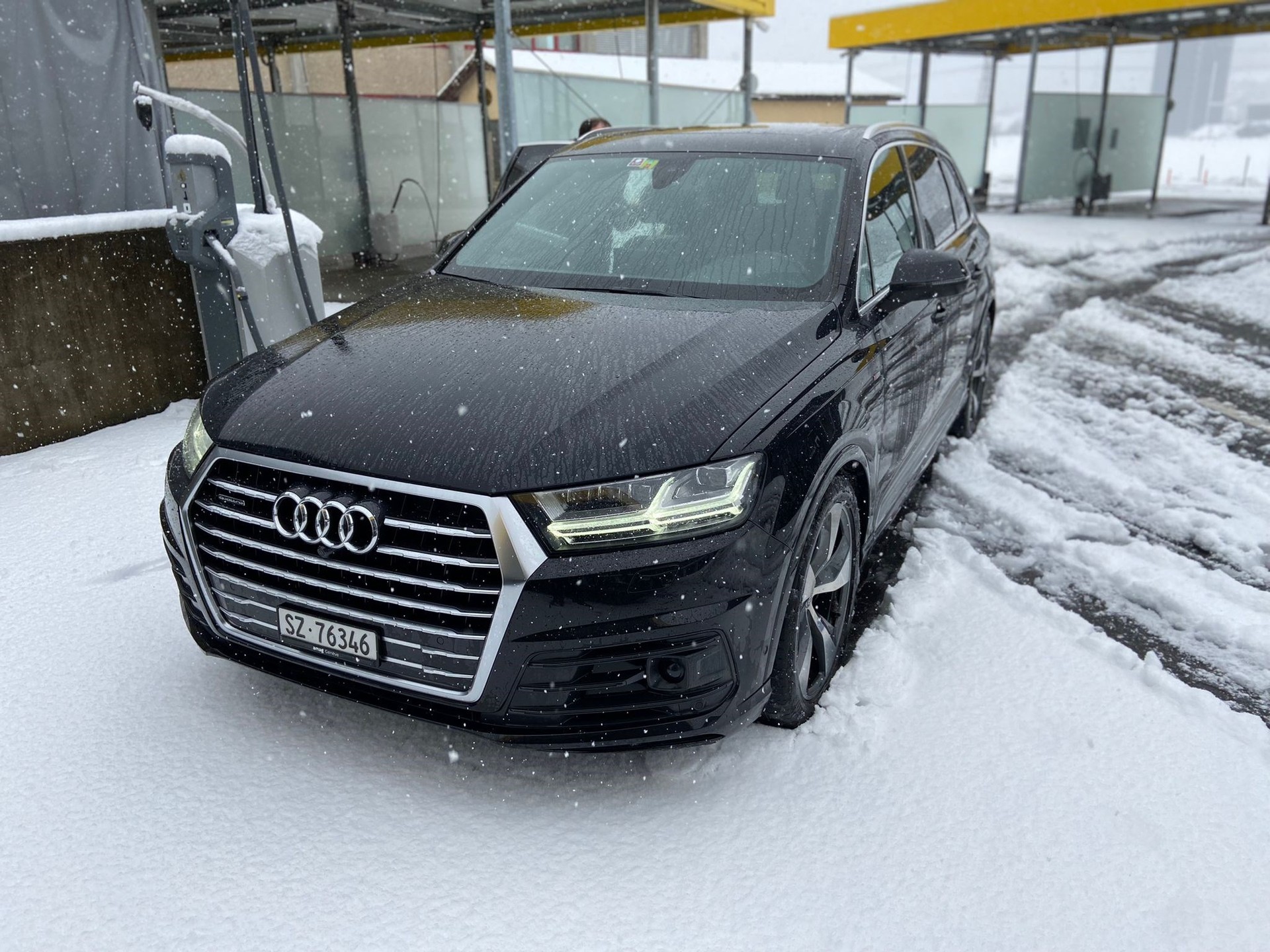 AUDI Q7 3.0 TFSI quattro tiptronic-image-1