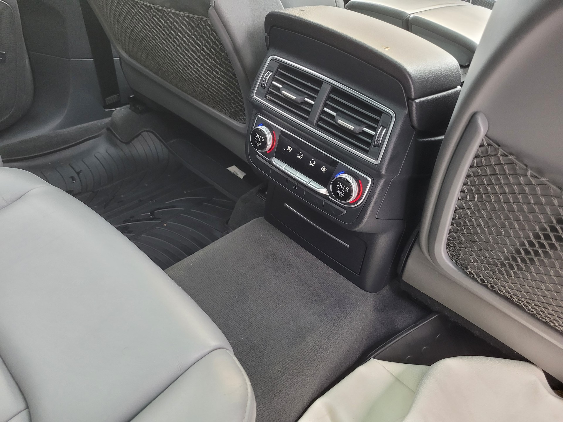 AUDI Q7 3.0 TFSI quattro tiptronic-image-10