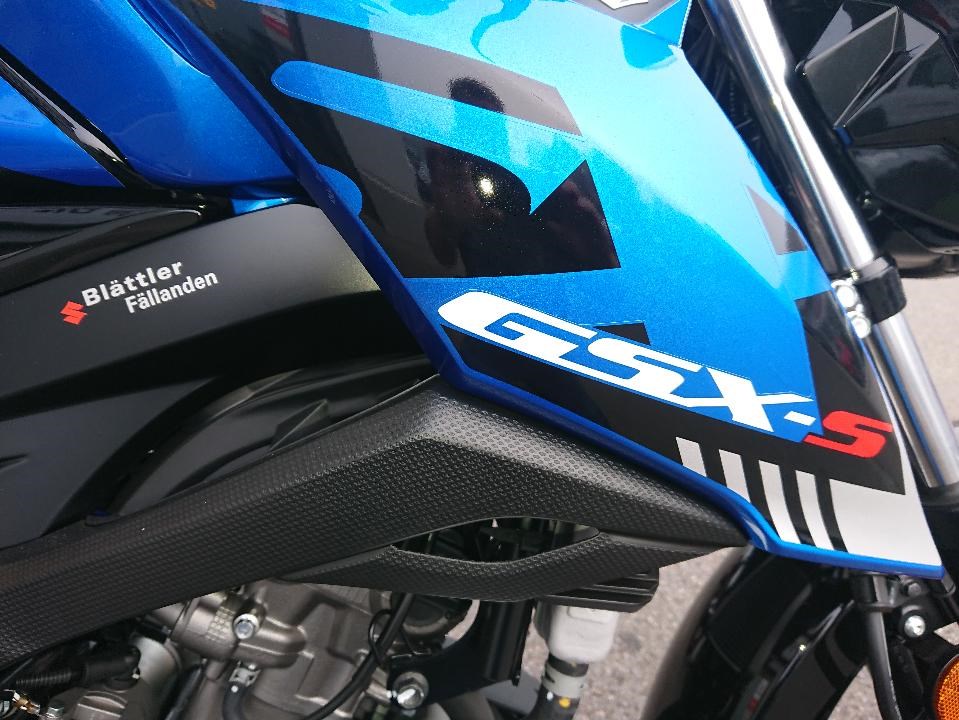 SUZUKI-image-4