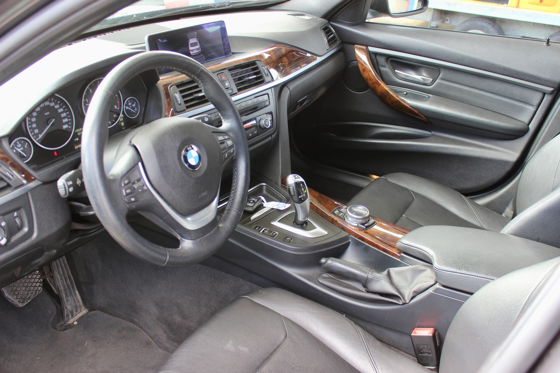 BMW 335d xDrive Steptronic-image-7