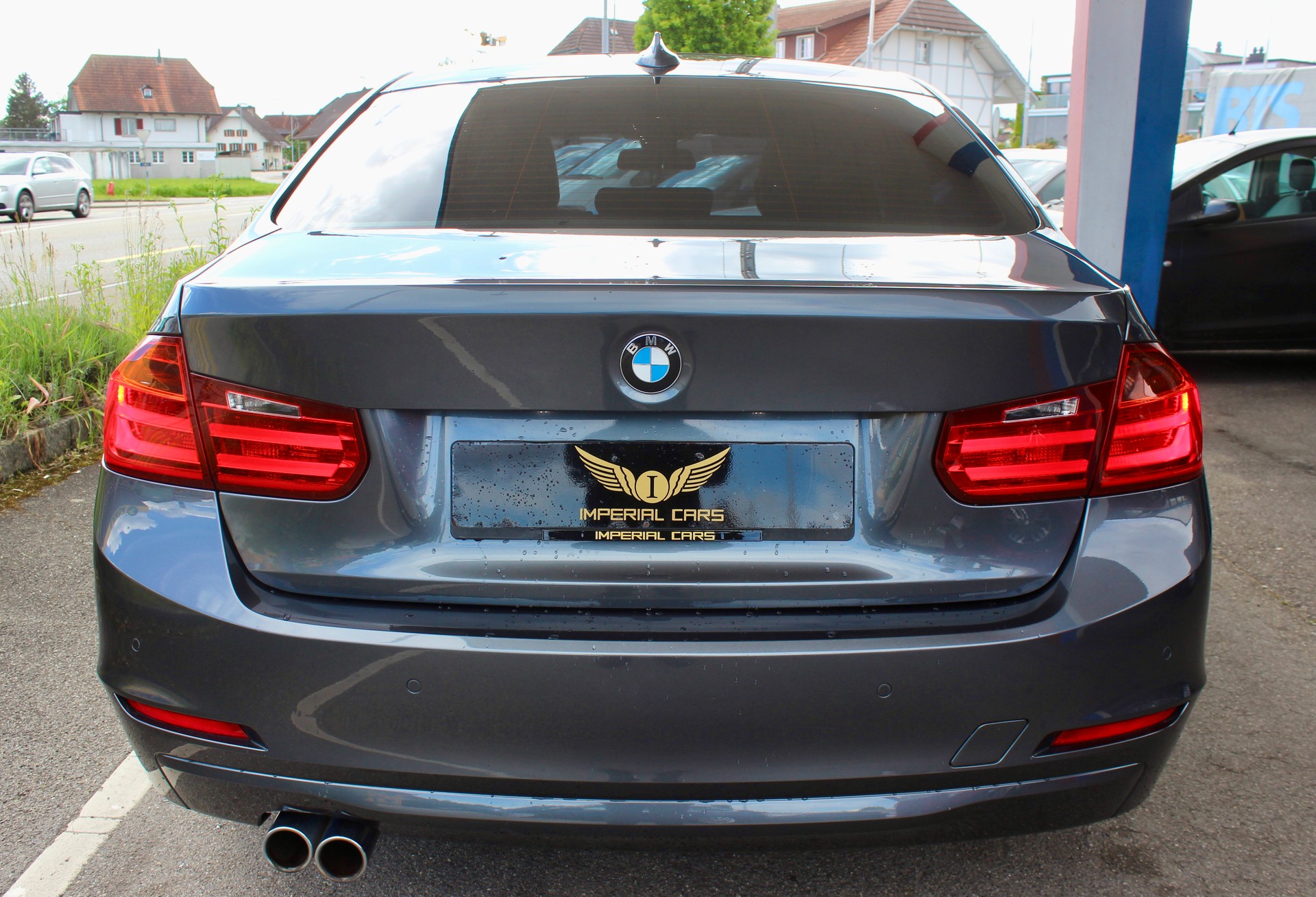 BMW 335d xDrive Steptronic-image-3