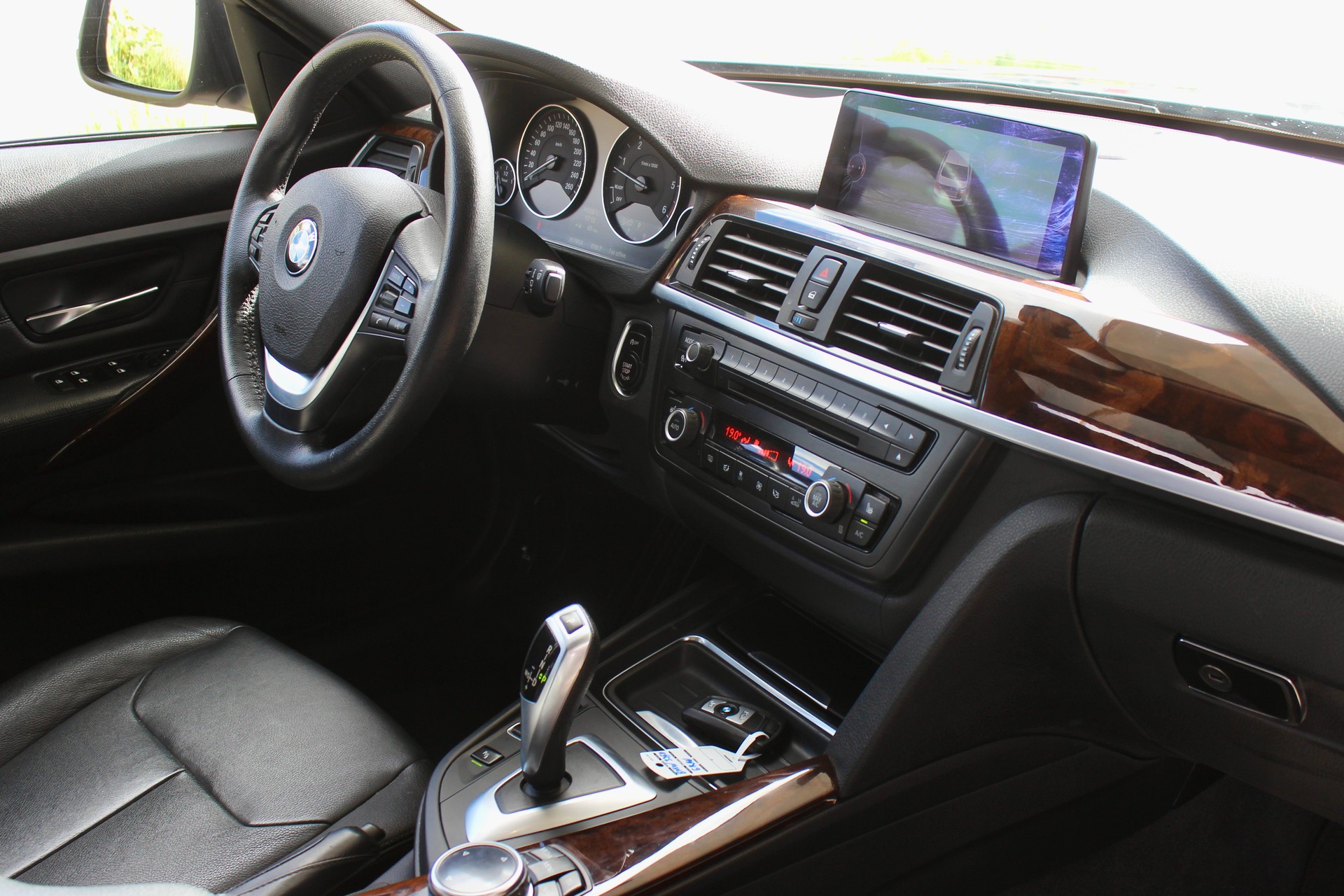 BMW 335d xDrive Steptronic-image-11