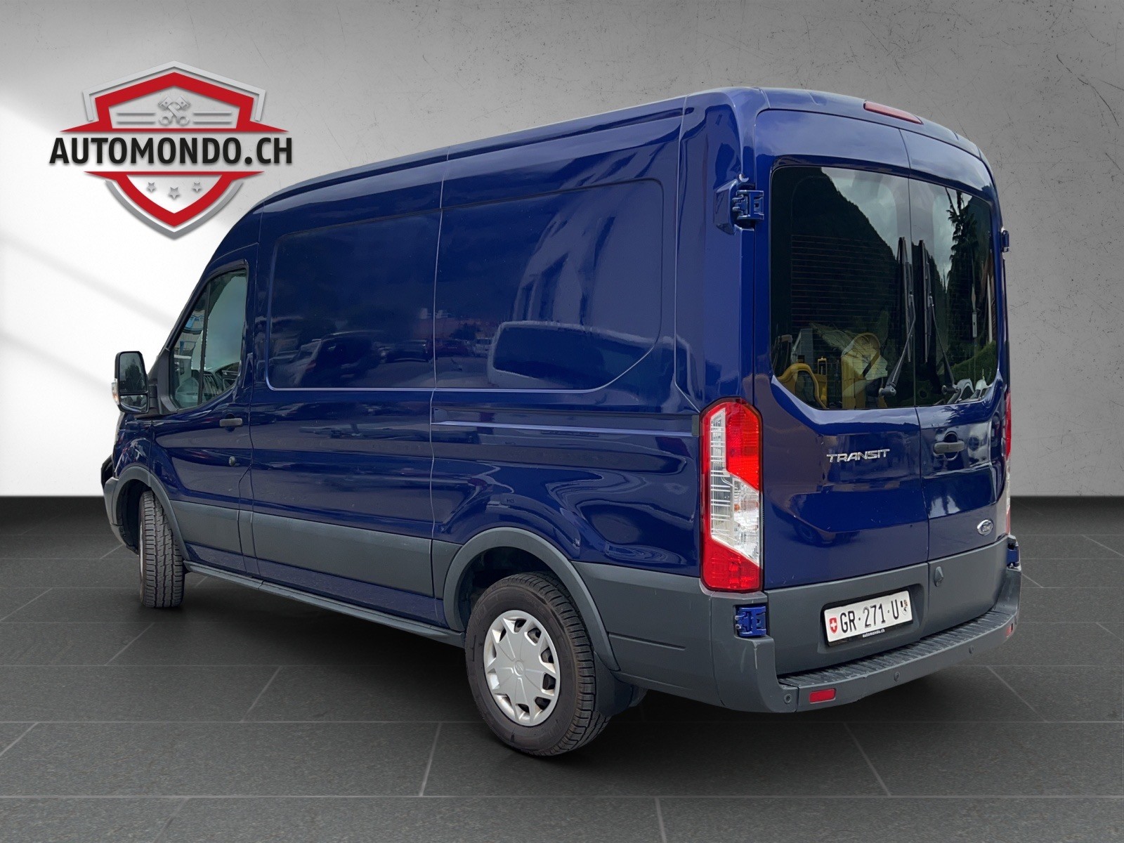 FORD Transit Van 350 L2 Ambiente 2.0 TDCi 130 4WD-image-3