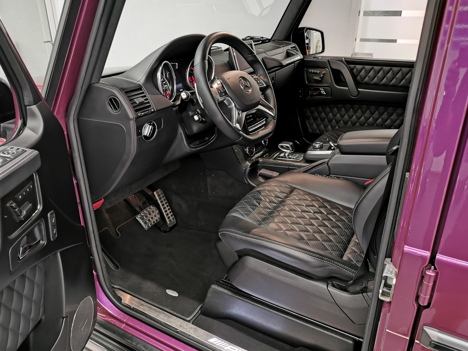 MERCEDES-BENZ G 63 AMG Edition 463 CRAZY COLOR EDITION Galacticbeam-image-9