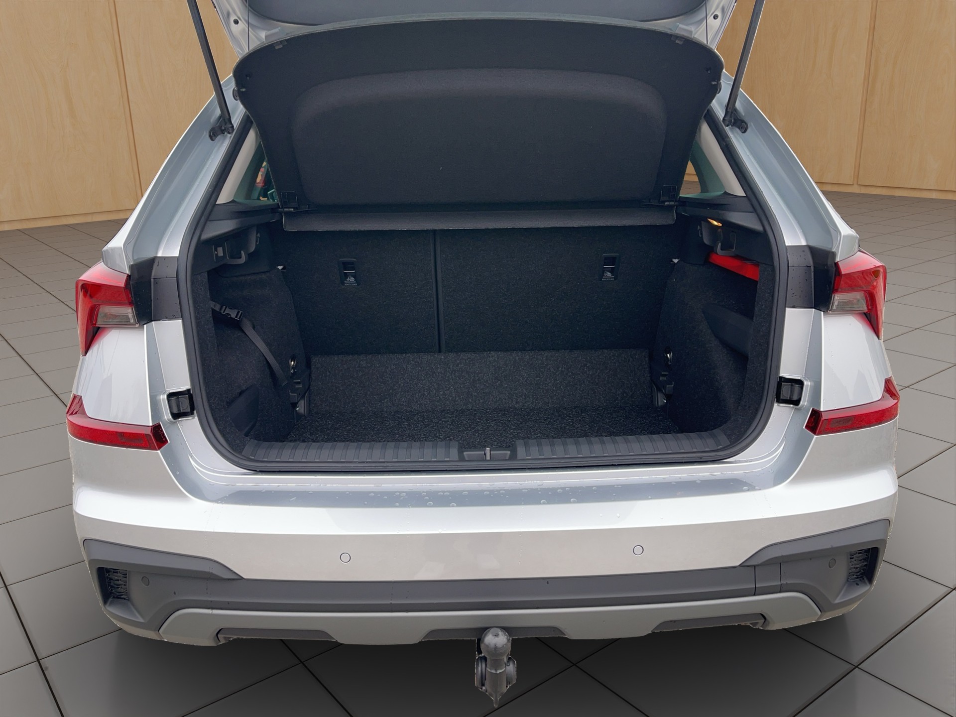 SKODA Kamiq 1.0 TSI Dynamic DSG-image-9