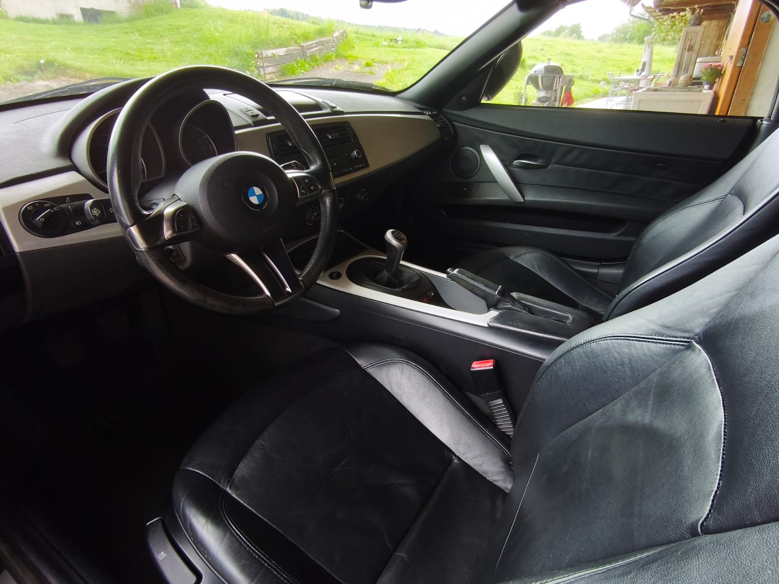 BMW Z4 2.5si Roadster-image-4