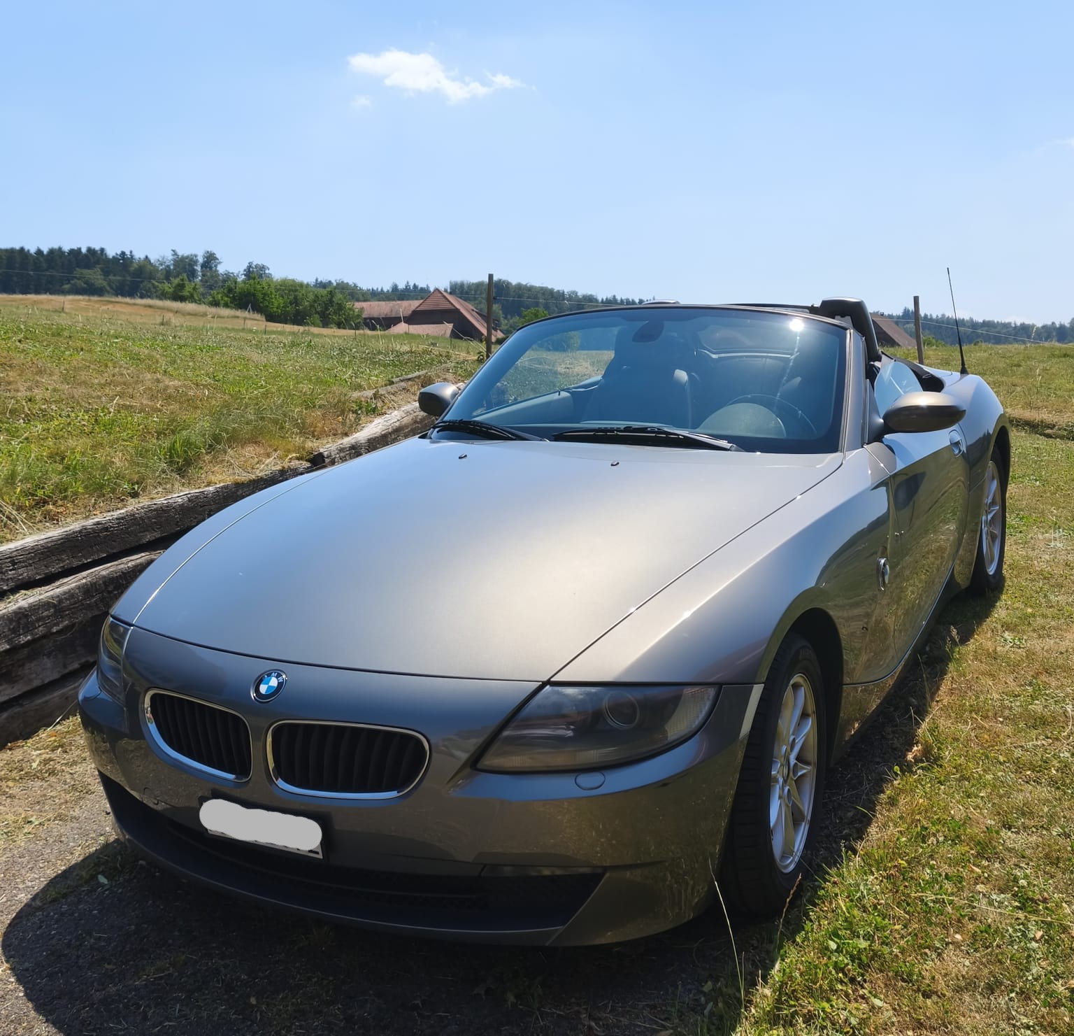 BMW Z4 2.5si Roadster-image-0