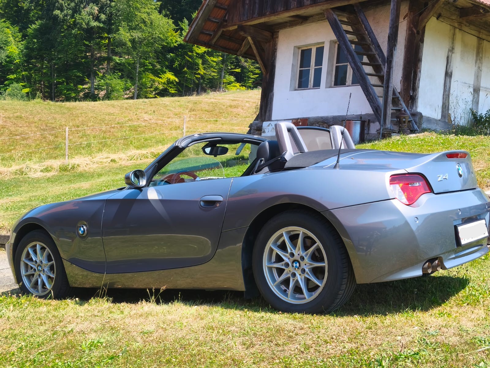 BMW Z4 2.5si Roadster-image-2
