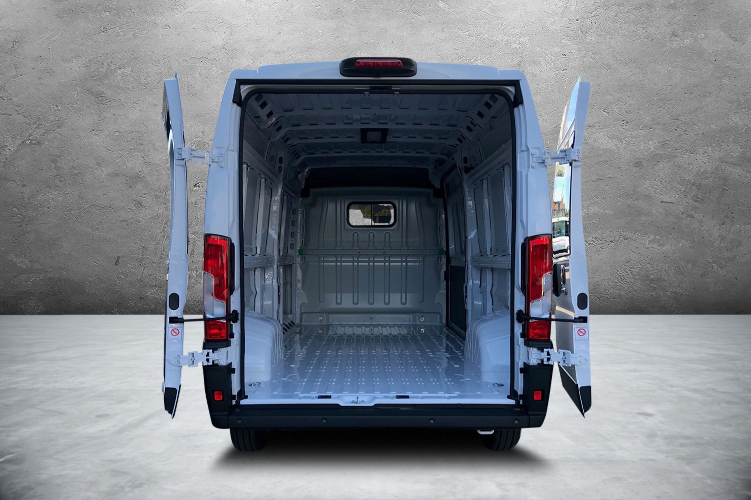 FIAT E-Ducato 35 47kWh L3H2-image-5