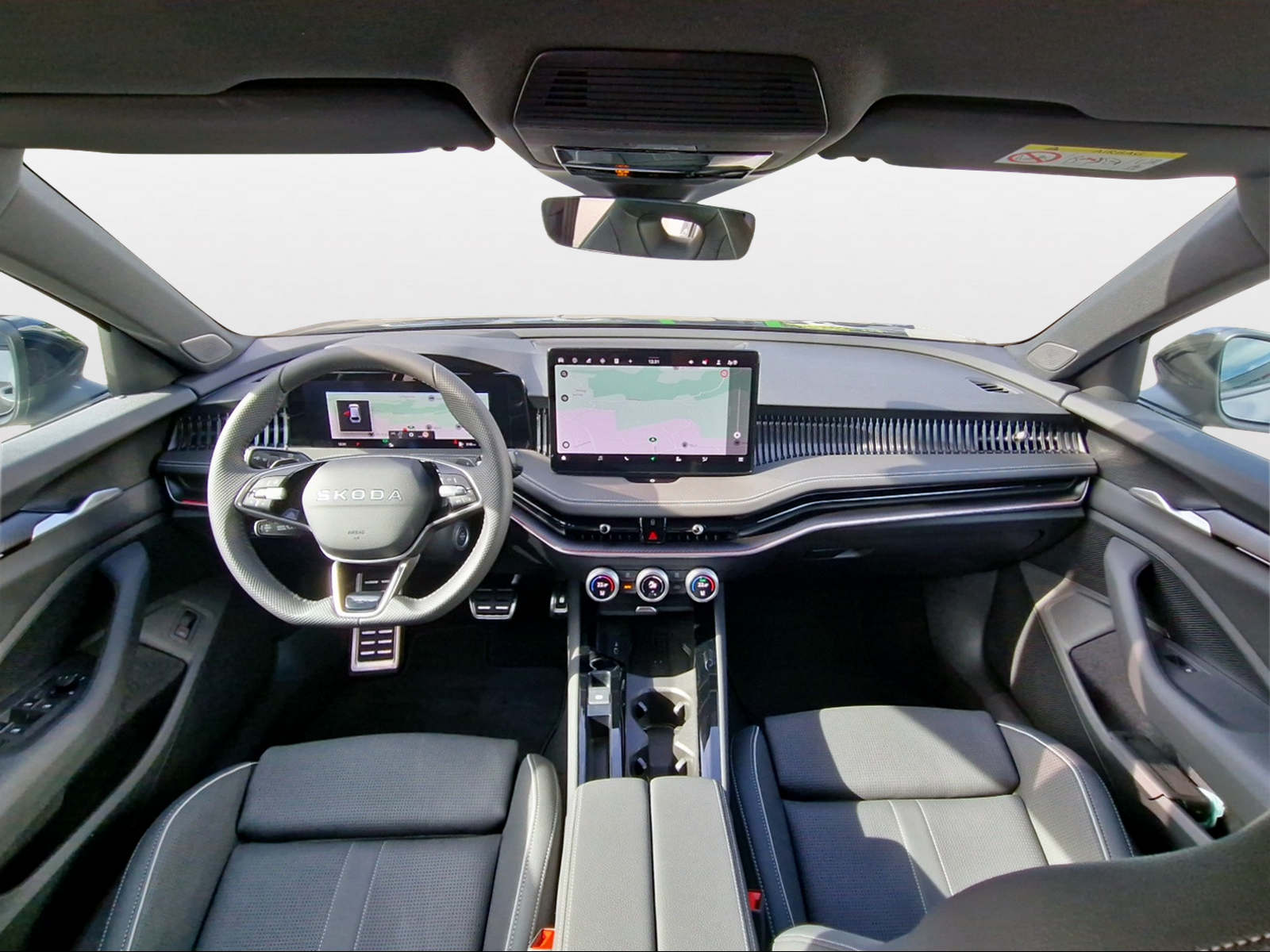 SKODA Superb Combi 2.0 TSI Sportline 4x4 DSG-image-3