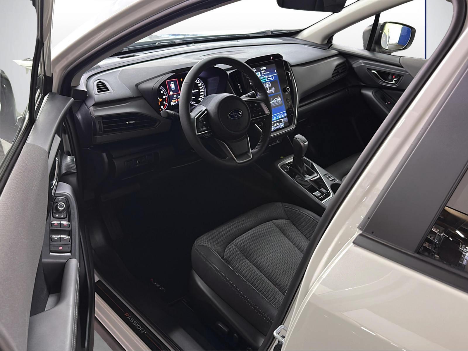 SUBARU Crosstrek 2.0i e-Boxer Passion-image-5