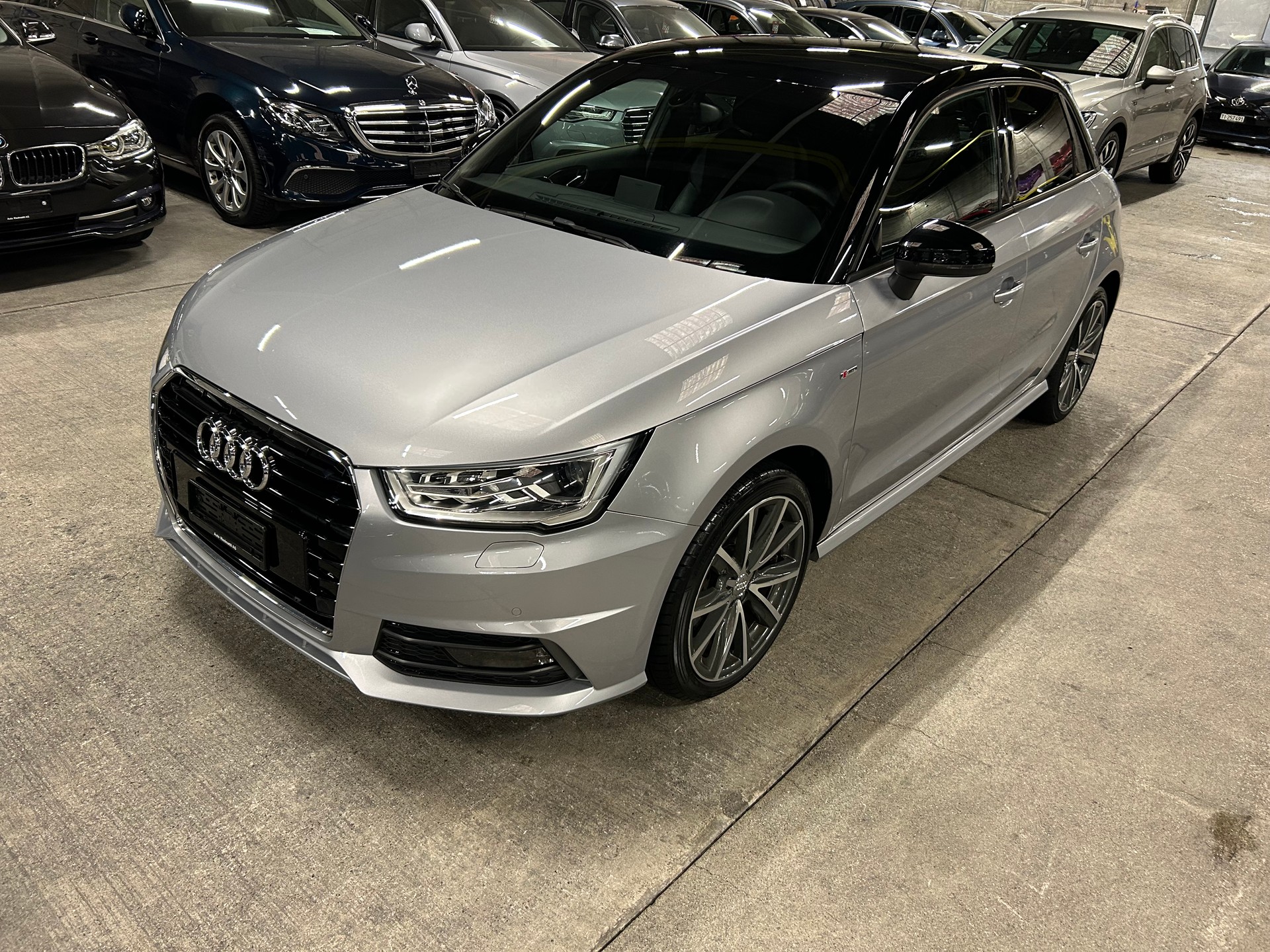 AUDI A1 Sportback 1.4 TFSI S-LINE S-tronic-image-8