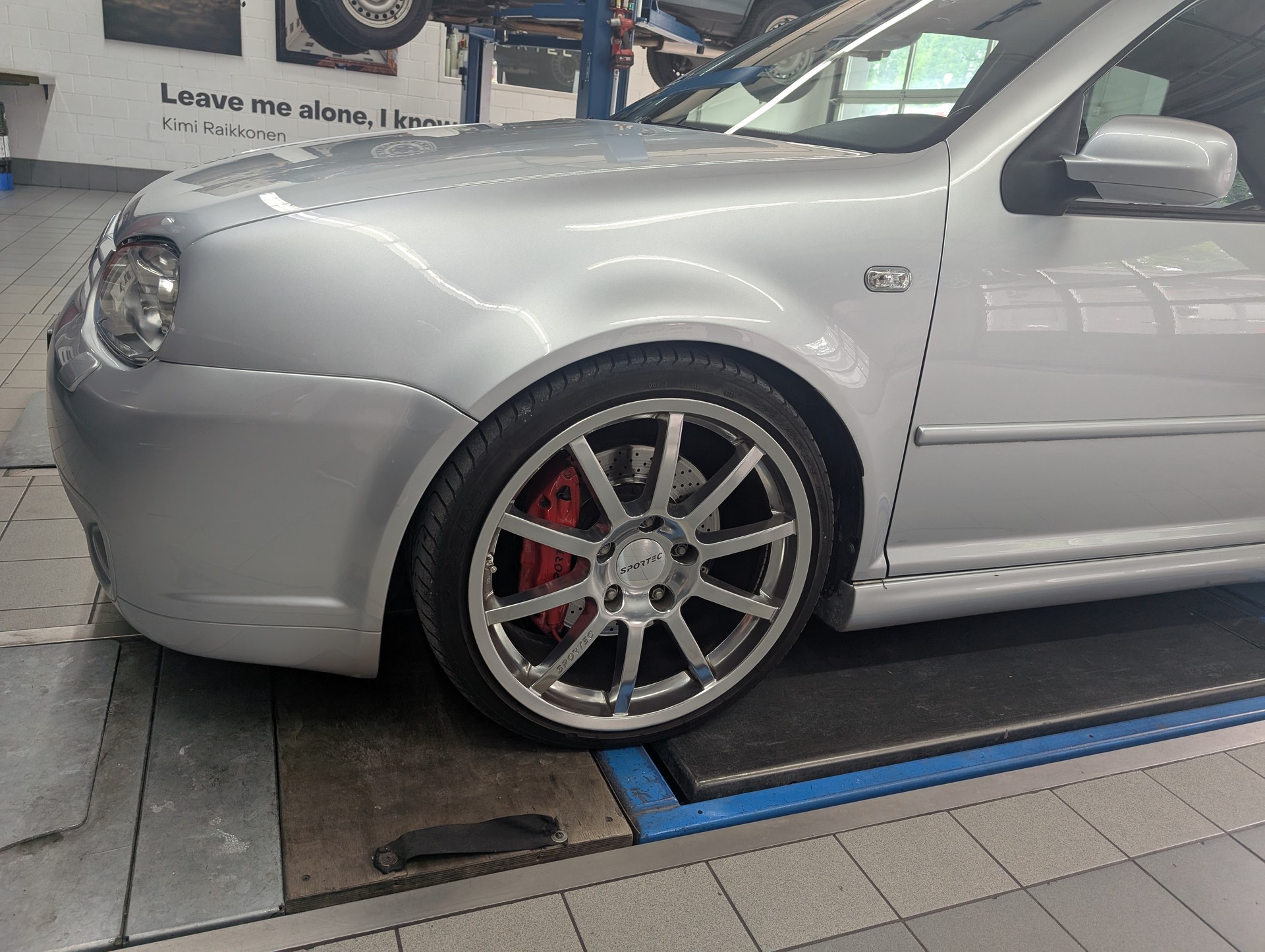 VW SPORTEC 2.0 T GTI 25 Years-image-5