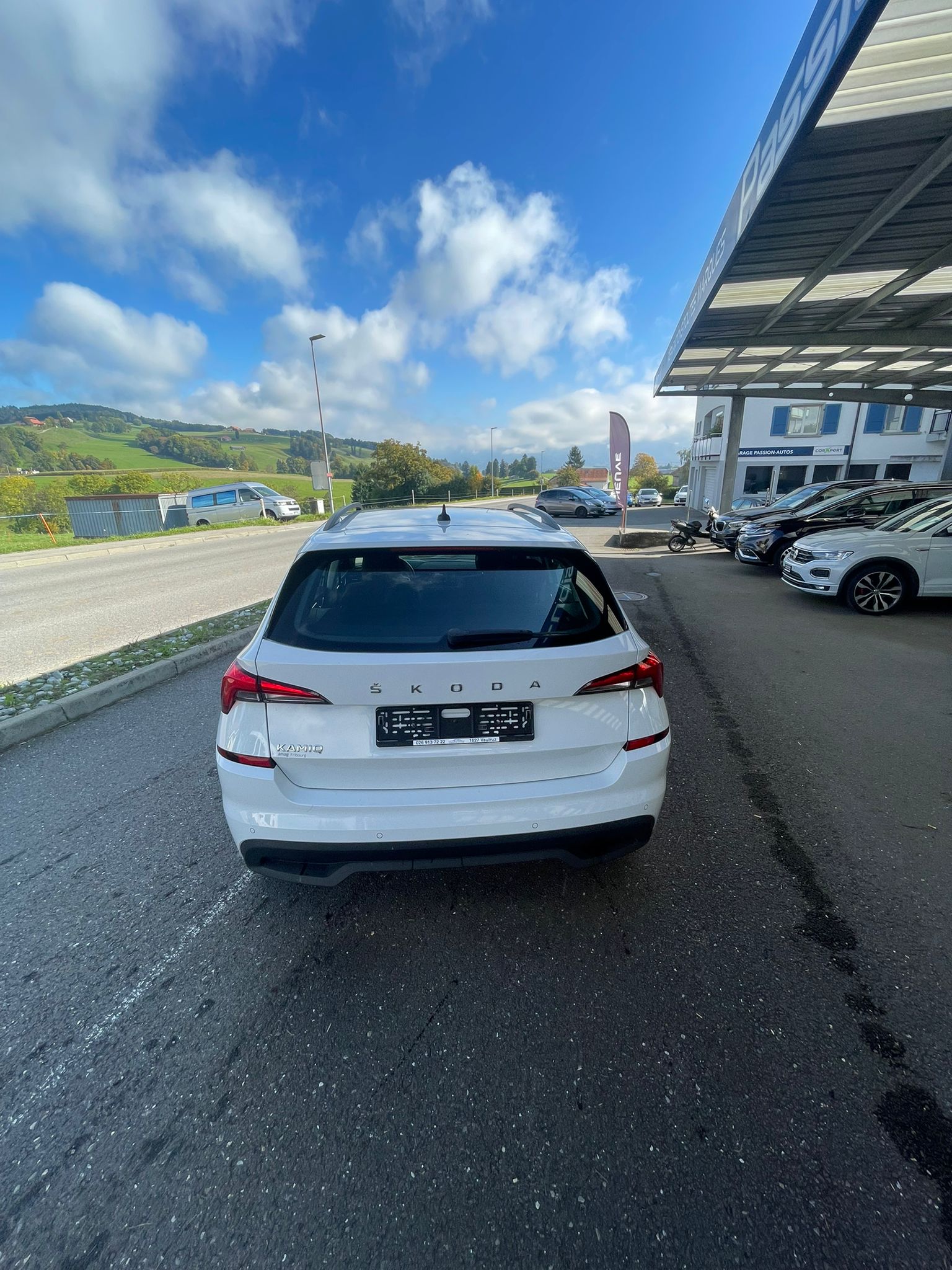 SKODA Kamiq 1.0 TSI Active-image-4