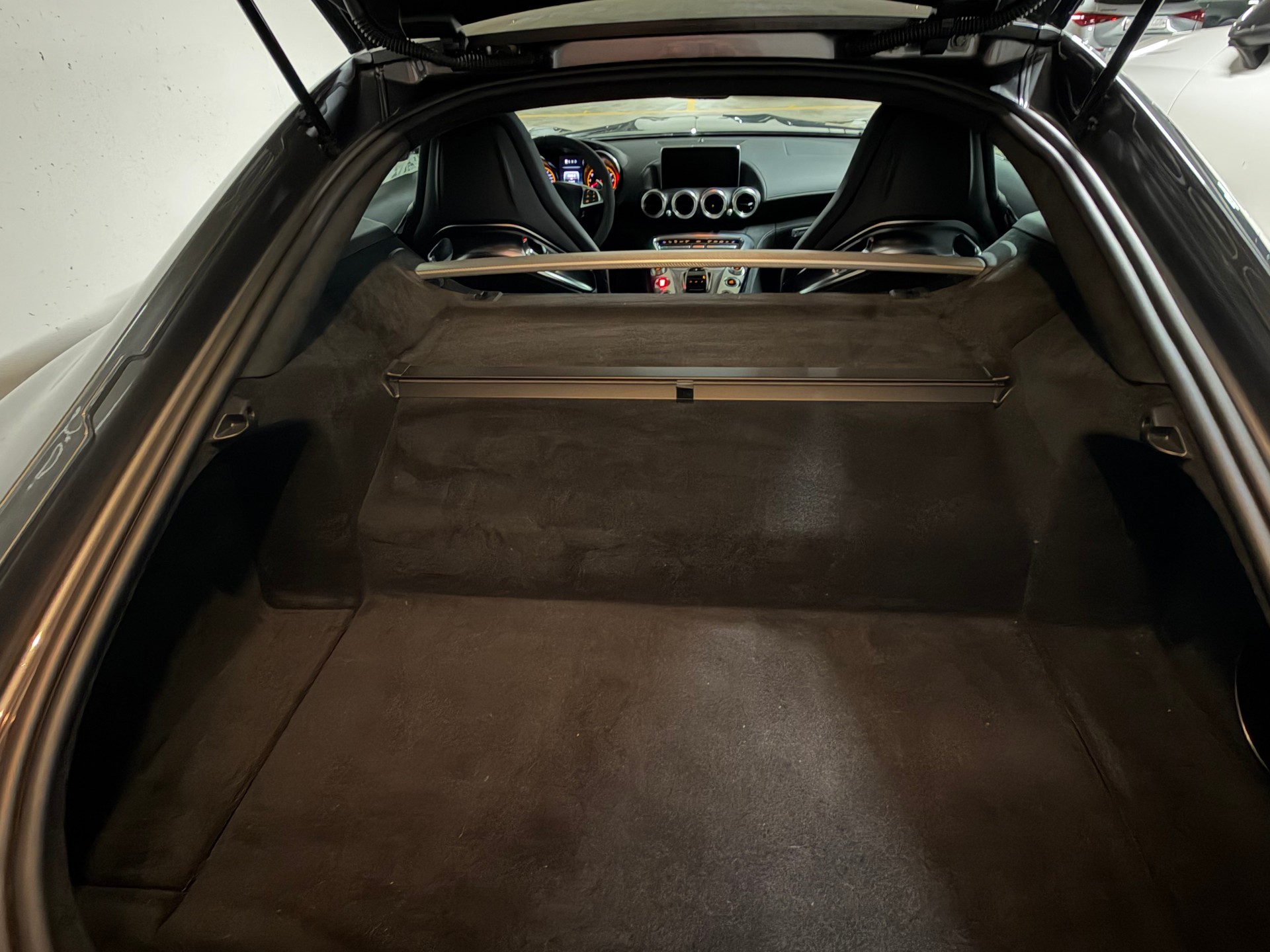 MERCEDES-BENZ AMG GT C Speedshift DCT + Carbon-Keramik Bremsen-image-6