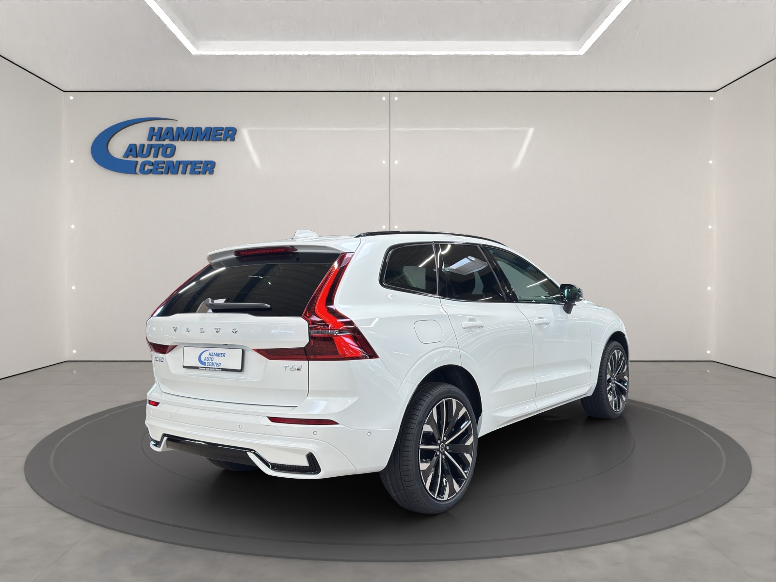 VOLVO XC60 2.0 T6 TE Ultra Dark eAWD-image-11