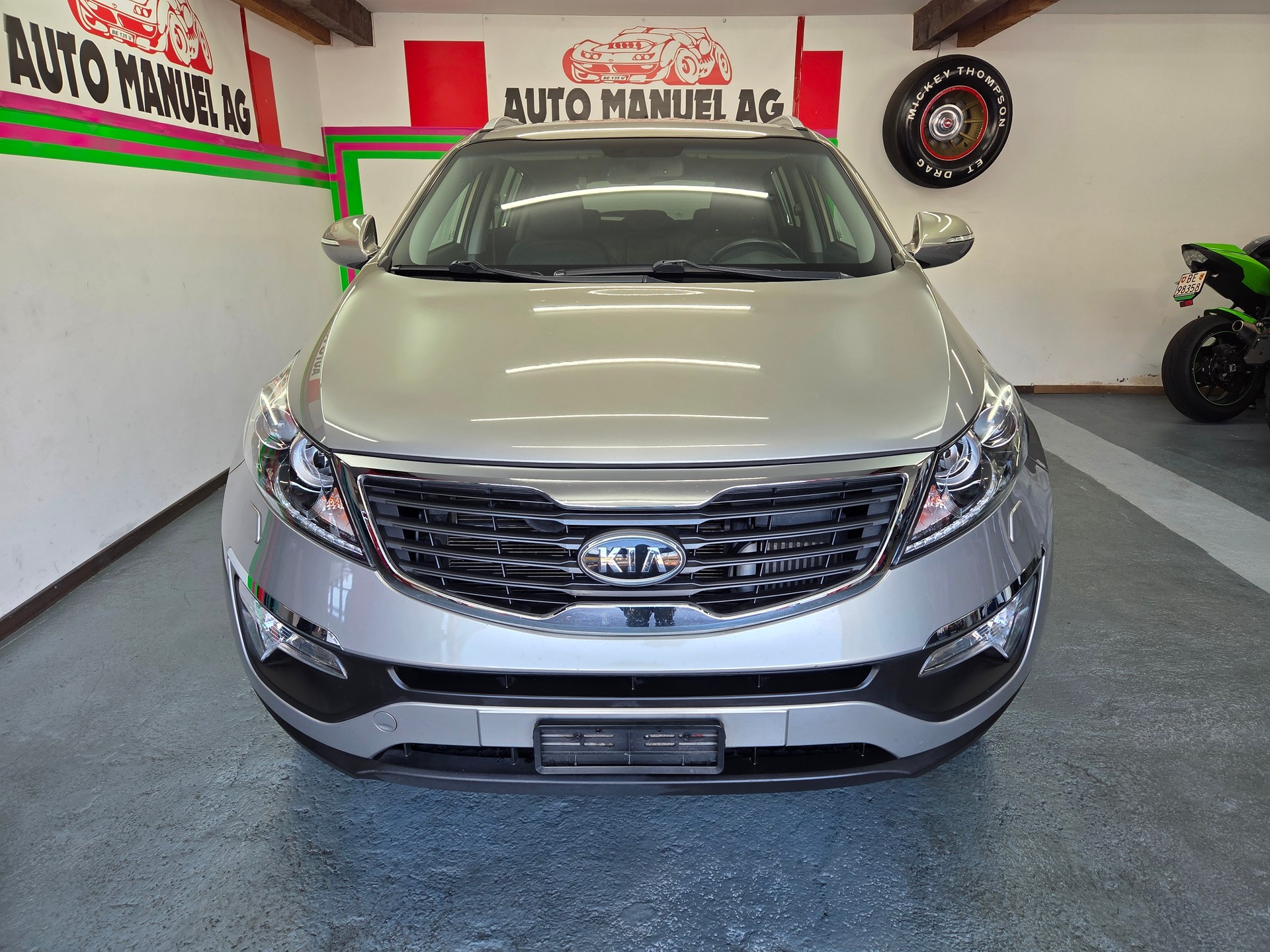 KIA Sportage 2.0 CRDi Style 4WD Automatic-image-0