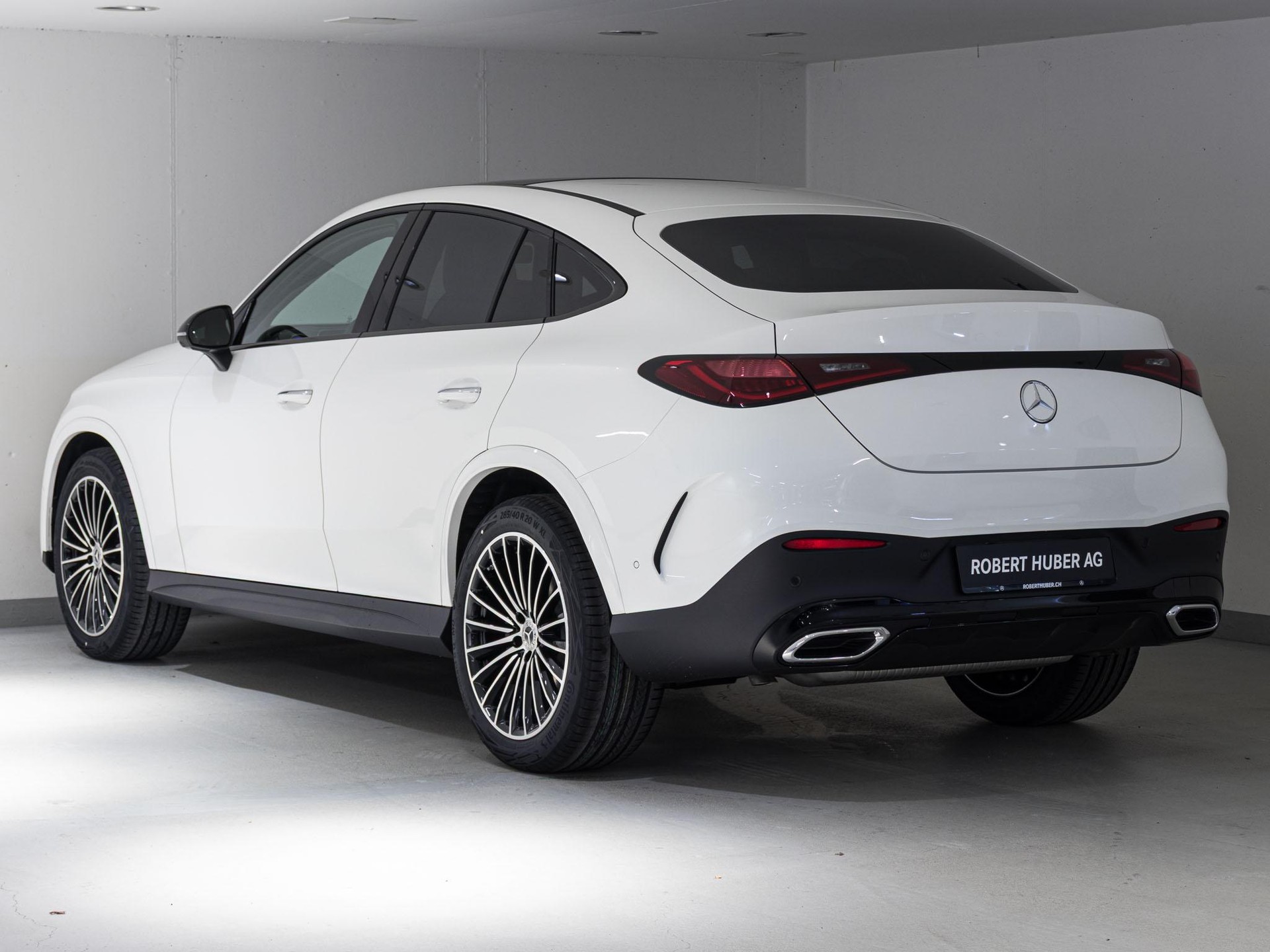 MERCEDES-BENZ GLC 300 4MATIC Coupé-image-3
