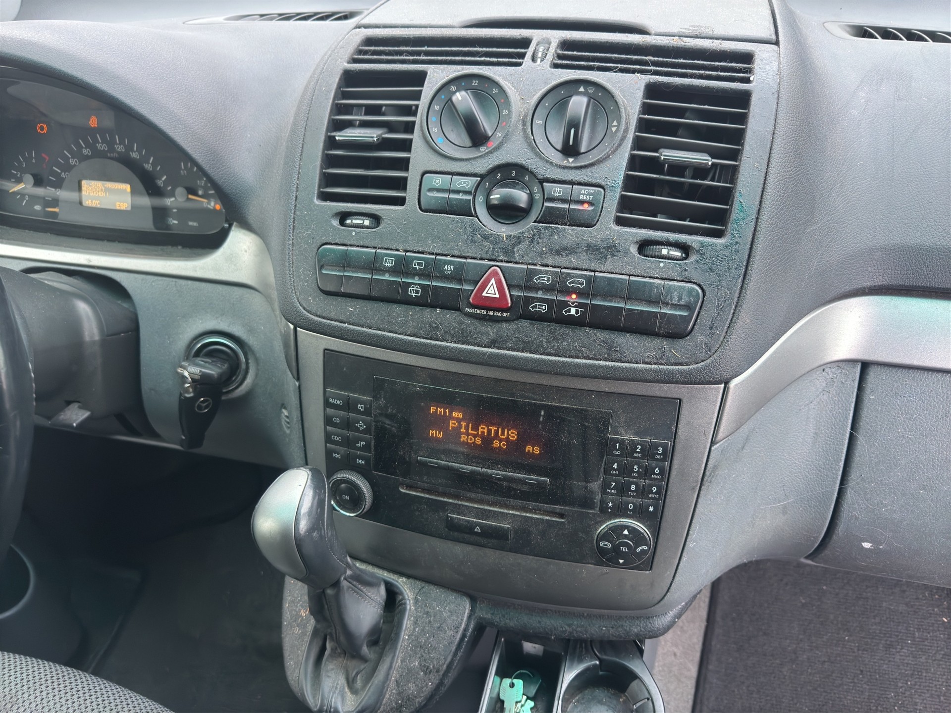 MERCEDES-BENZ Viano 2.2 CDI Trend EL-image-11